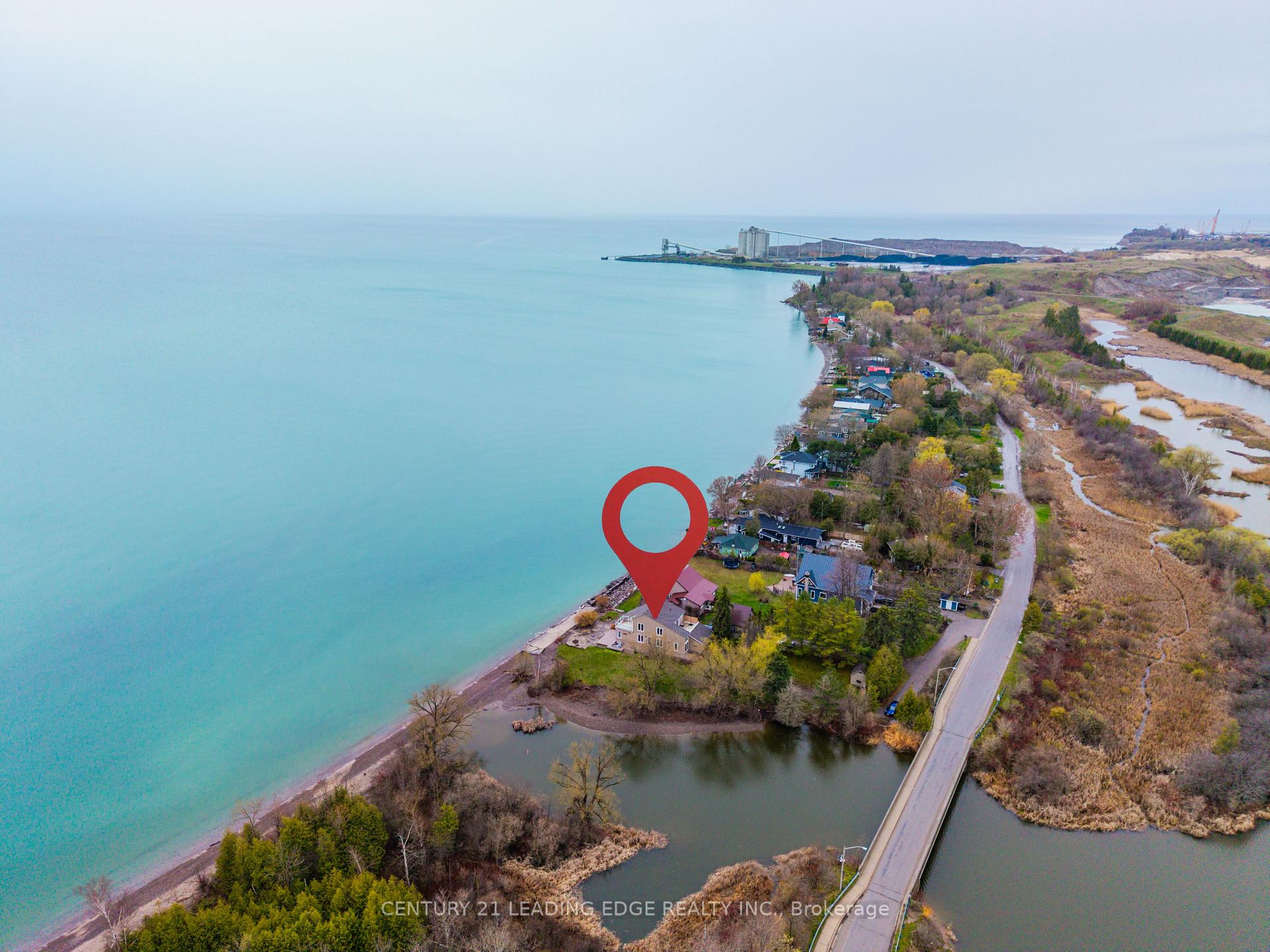 Photo 5 of 151 Cedar Crest Beach Road, Clarington, Bowmanville — HOMEH