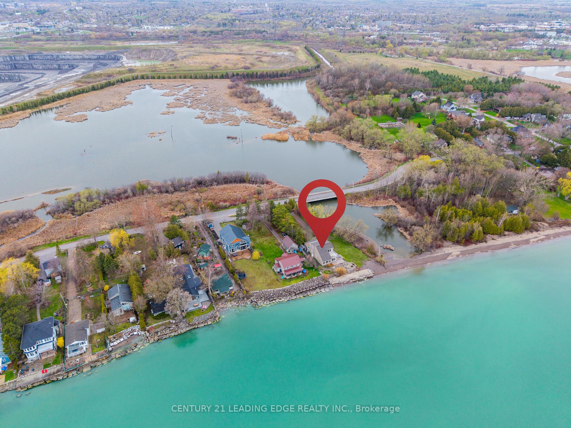 Photo 7 of 151 Cedar Crest Beach Road, Clarington, Bowmanville — HOMEH