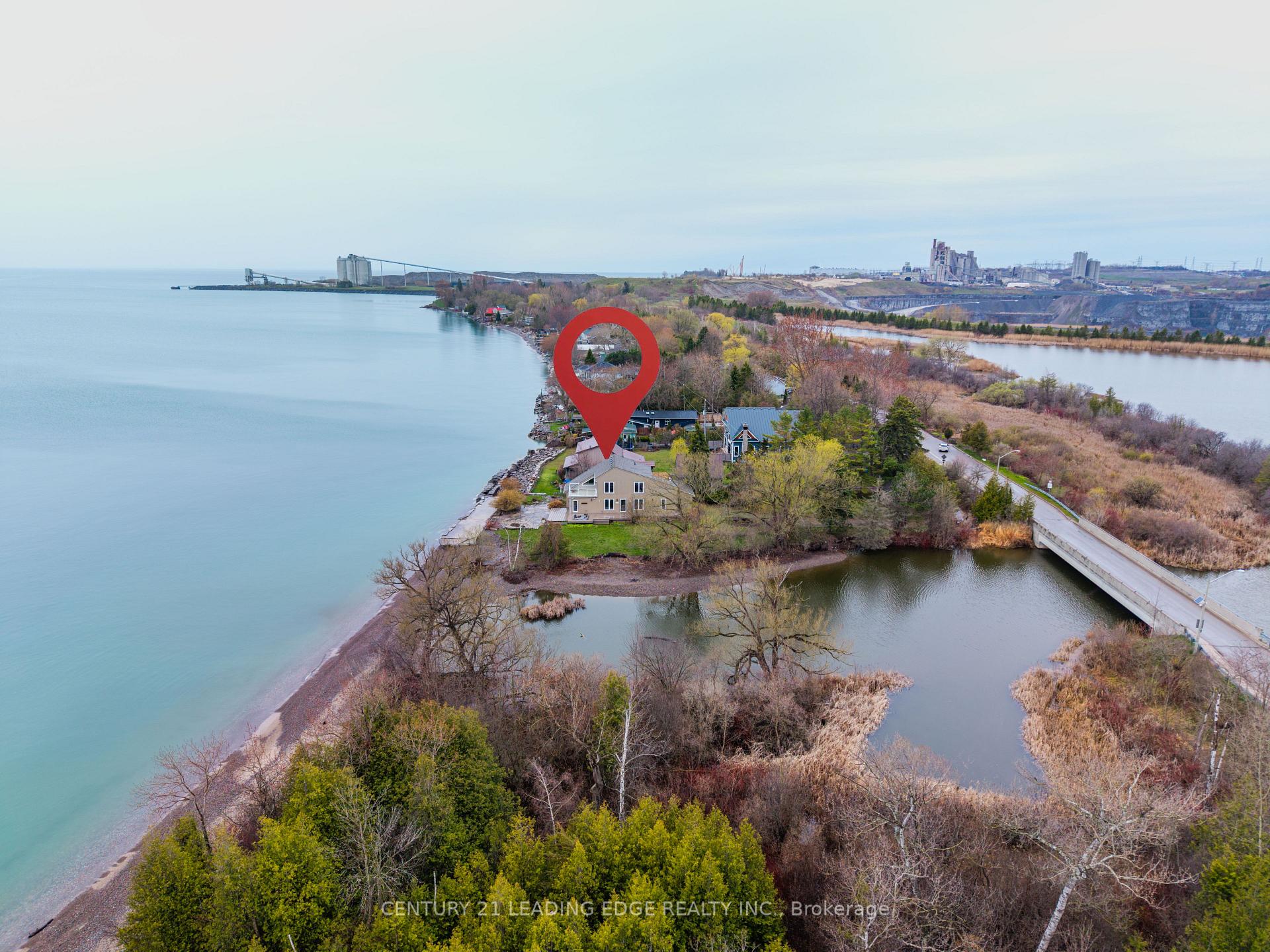 Photo 9 of 151 Cedar Crest Beach Road, Clarington, Bowmanville — HOMEH