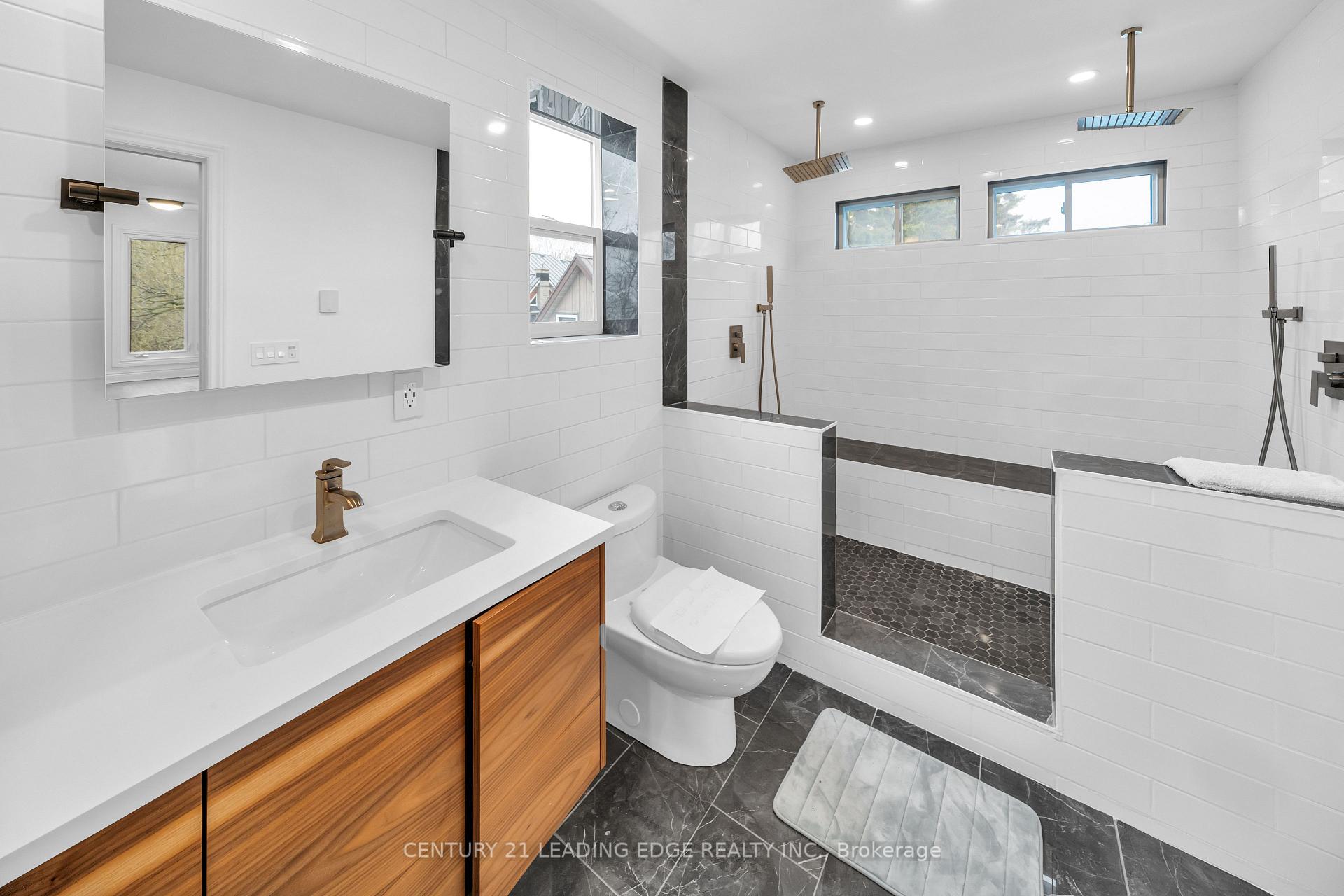 Photo 25 of 151 Cedar Crest Beach Road, Clarington, Bowmanville — HOMEH
