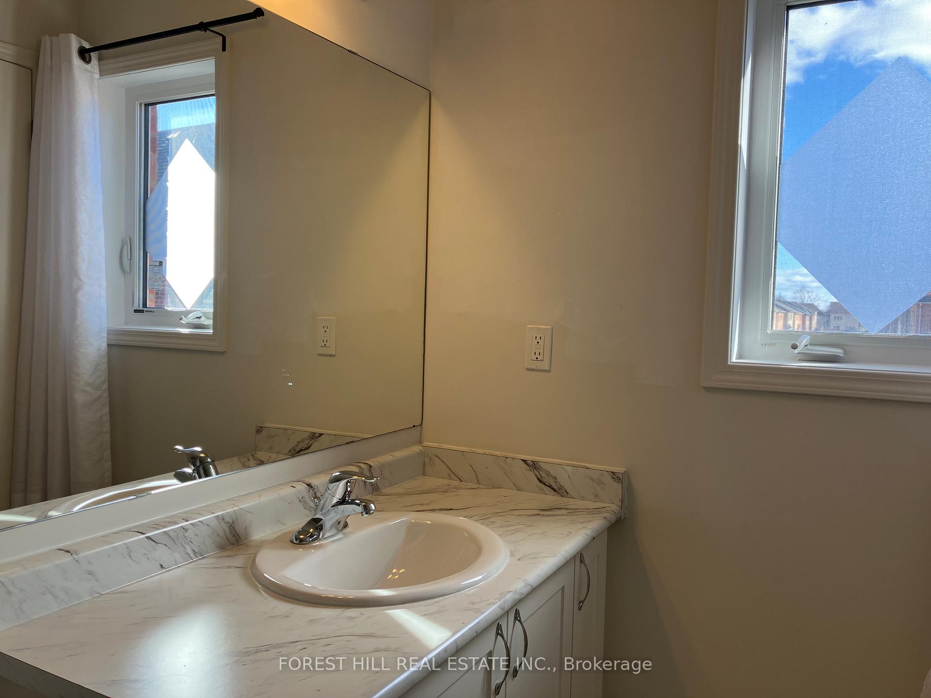Photo 16 of 2448 Equestrian Crescent, Oshawa, Windfields — HOMEH