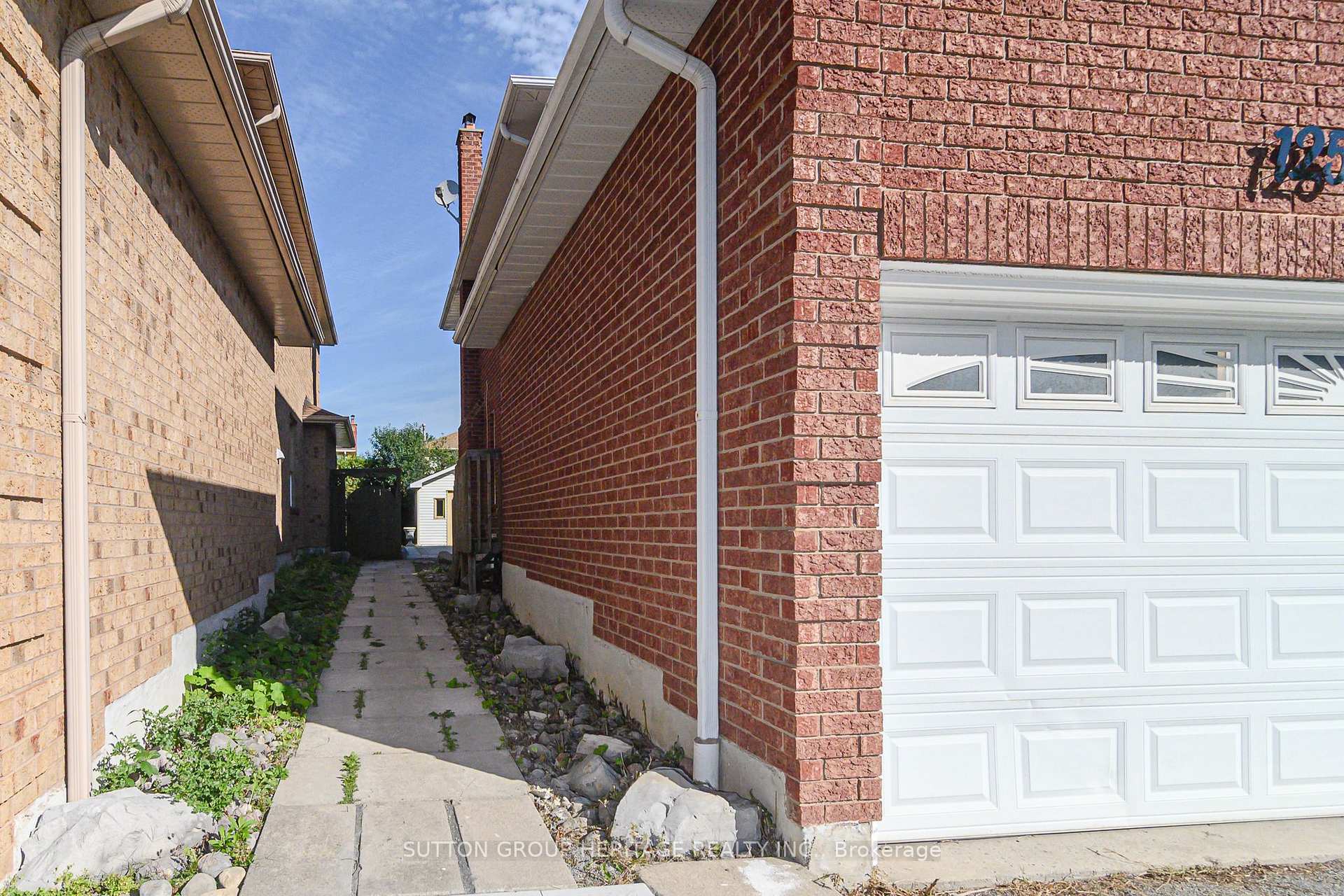 Photo 3 of Unit BSMT, 125 Harkness Drive, Whitby, Rolling Acres — HOMEH