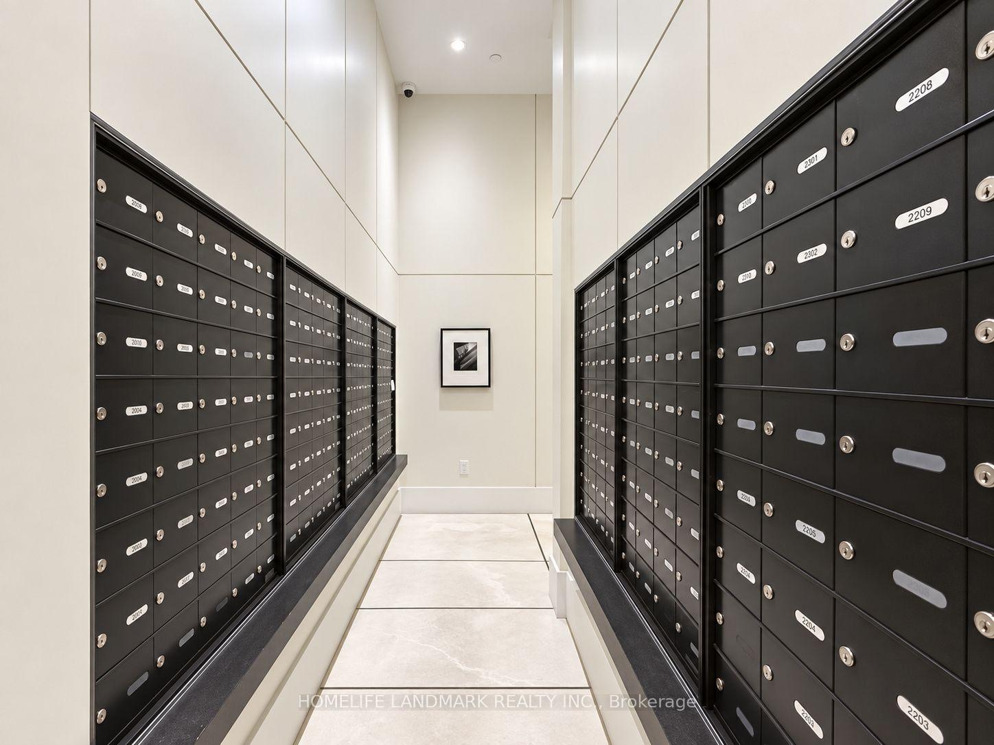 Photo 4 of Unit 4213, 197 Yonge Street, Toronto, Church-Yonge Corridor — HOMEH