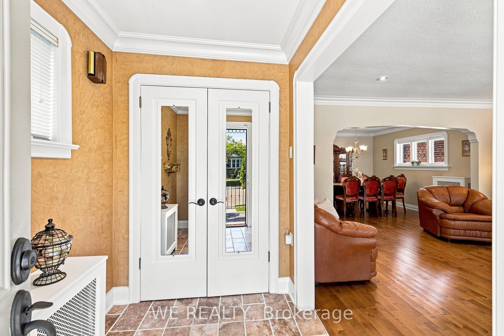 Photo 7 of 12 Fairside Avenue, Toronto, Danforth Village-East York — HOMEH
