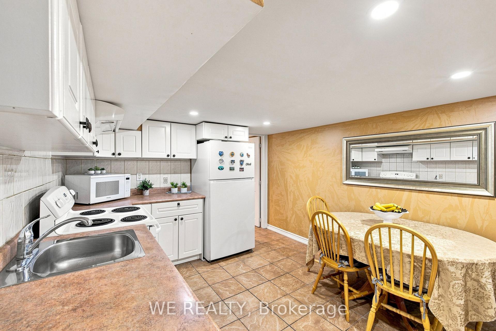 Photo 29 of 12 Fairside Avenue, Toronto, Danforth Village-East York — HOMEH
