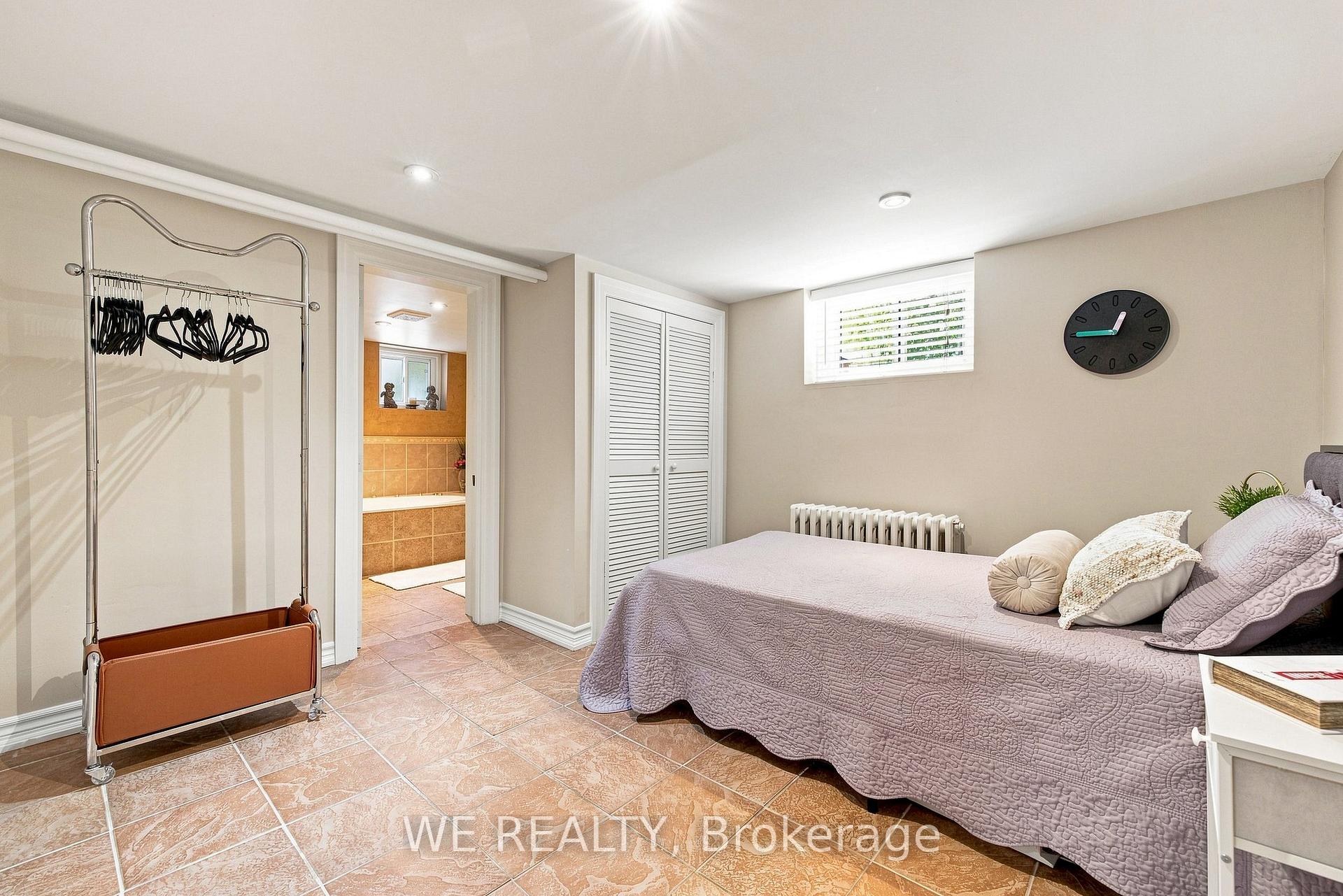 Photo 33 of 12 Fairside Avenue, Toronto, Danforth Village-East York — HOMEH