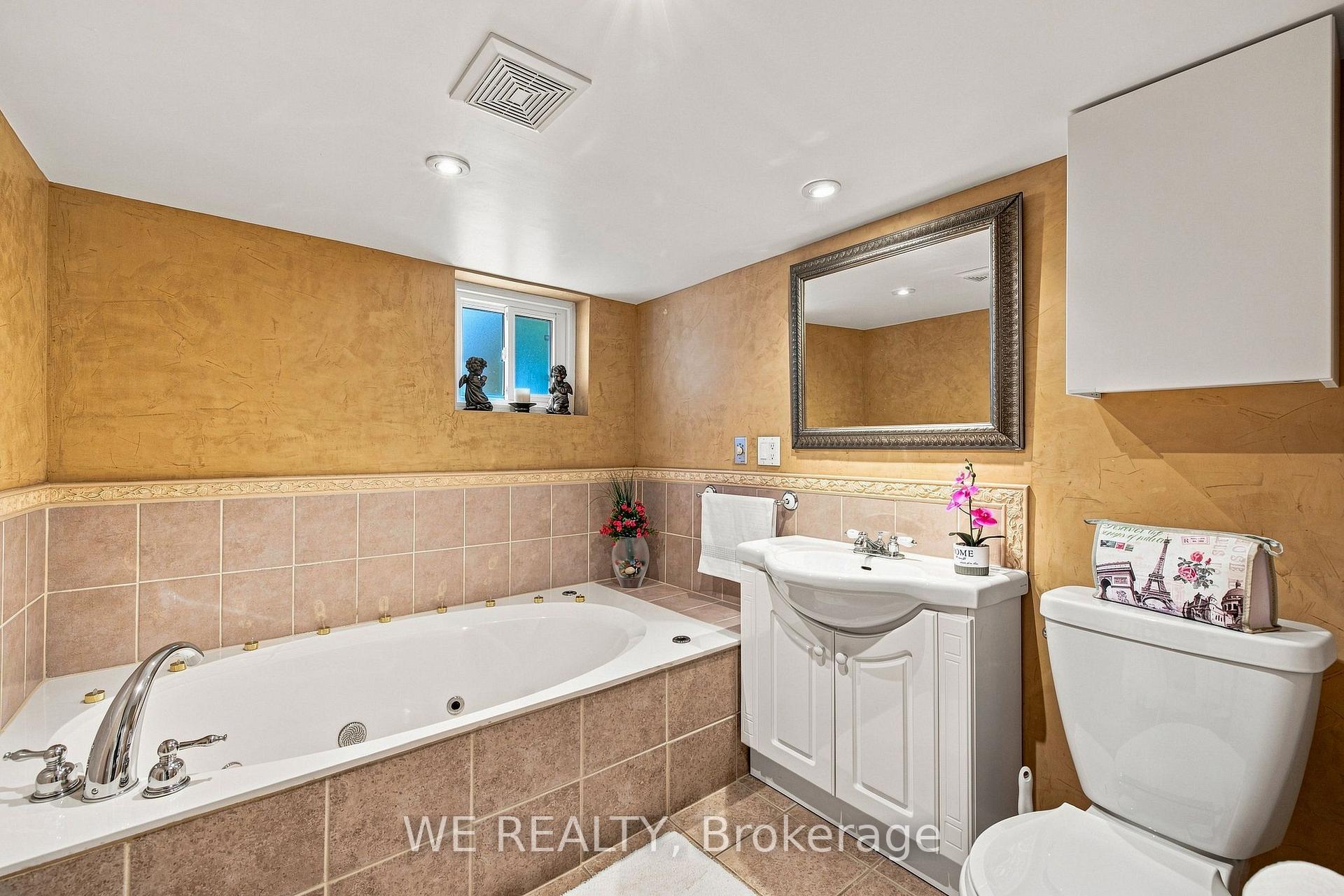Photo 34 of 12 Fairside Avenue, Toronto, Danforth Village-East York — HOMEH