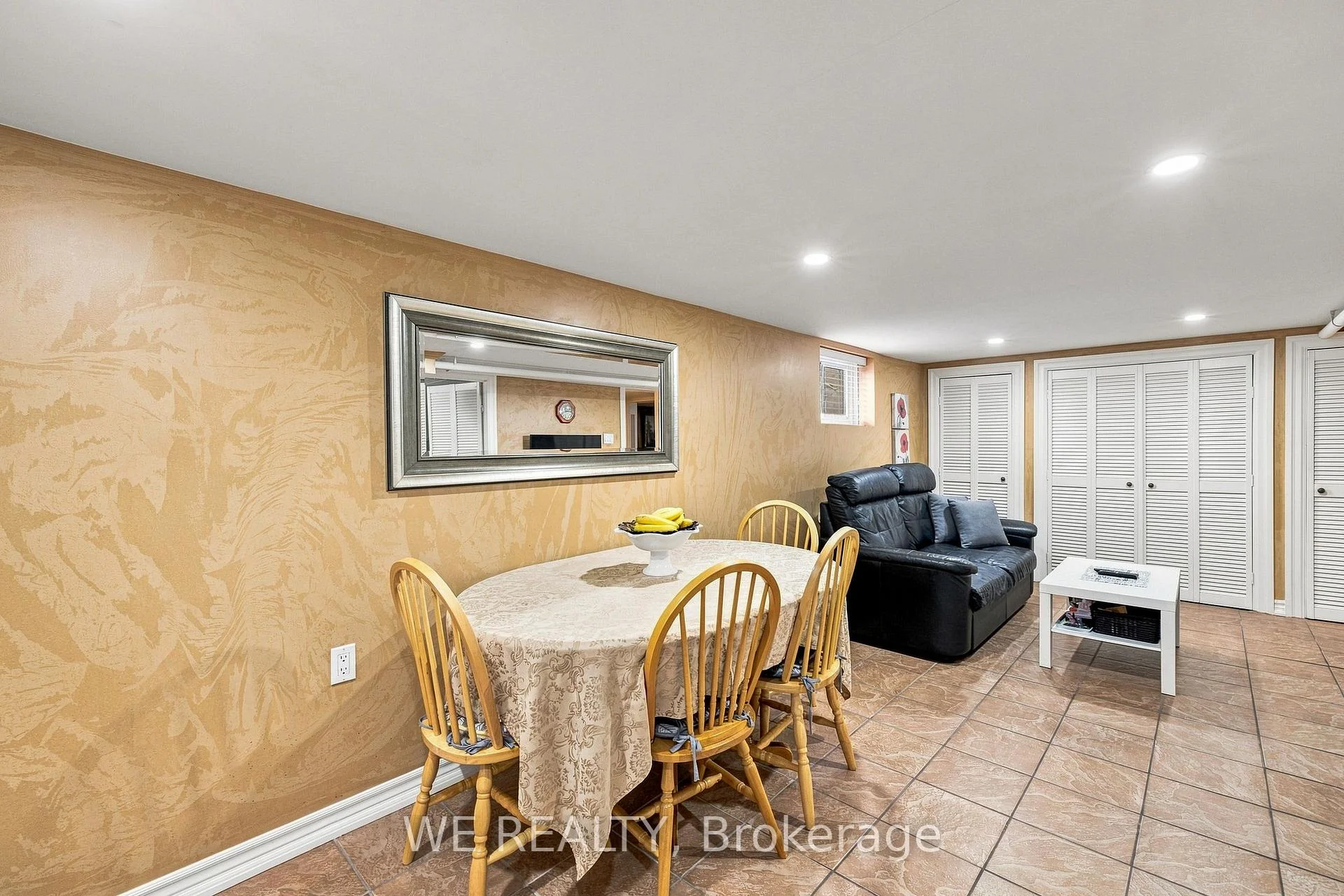 Photo 32 of 12 Fairside Avenue, Toronto, Danforth Village-East York — HOMEH