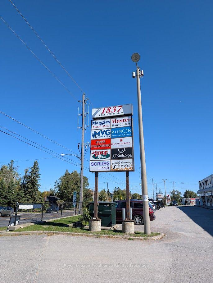 Photo 2 of Unit 17, 1837 Lansdowne Street W, Peterborough, Otonabee Ward 1 — HOMEH