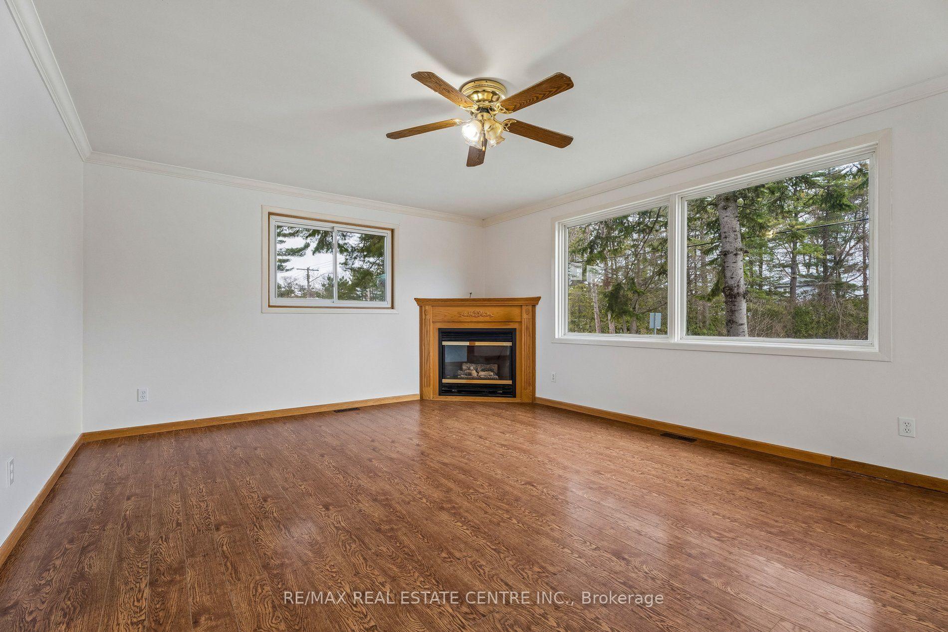 Photo 20 of 449 Mosley Street, Wasaga Beach — HOMEH