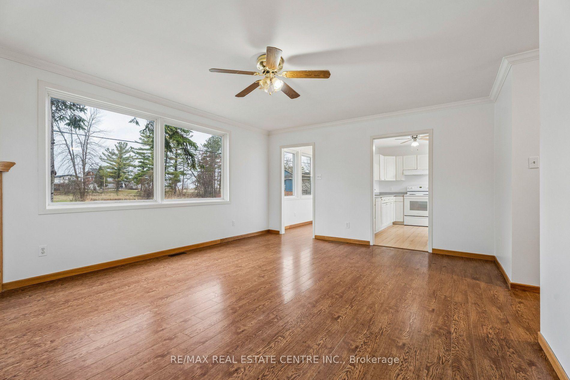 Photo 24 of 449 Mosley Street, Wasaga Beach — HOMEH