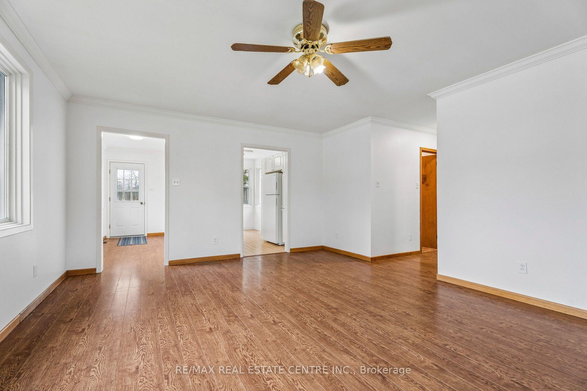 Photo 26 of 449 Mosley Street, Wasaga Beach — HOMEH