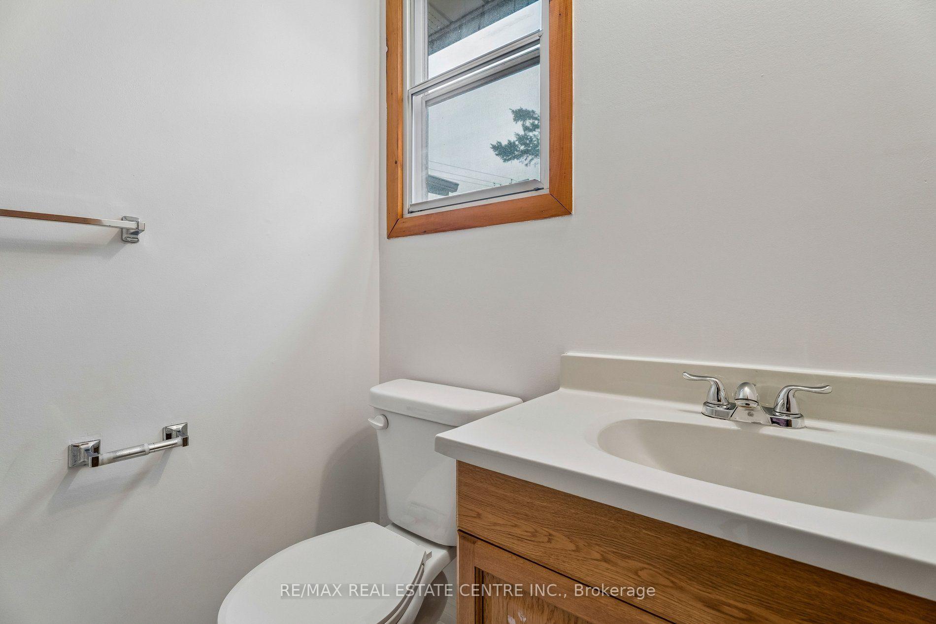 Photo 84 of 449 Mosley Street, Wasaga Beach — HOMEH