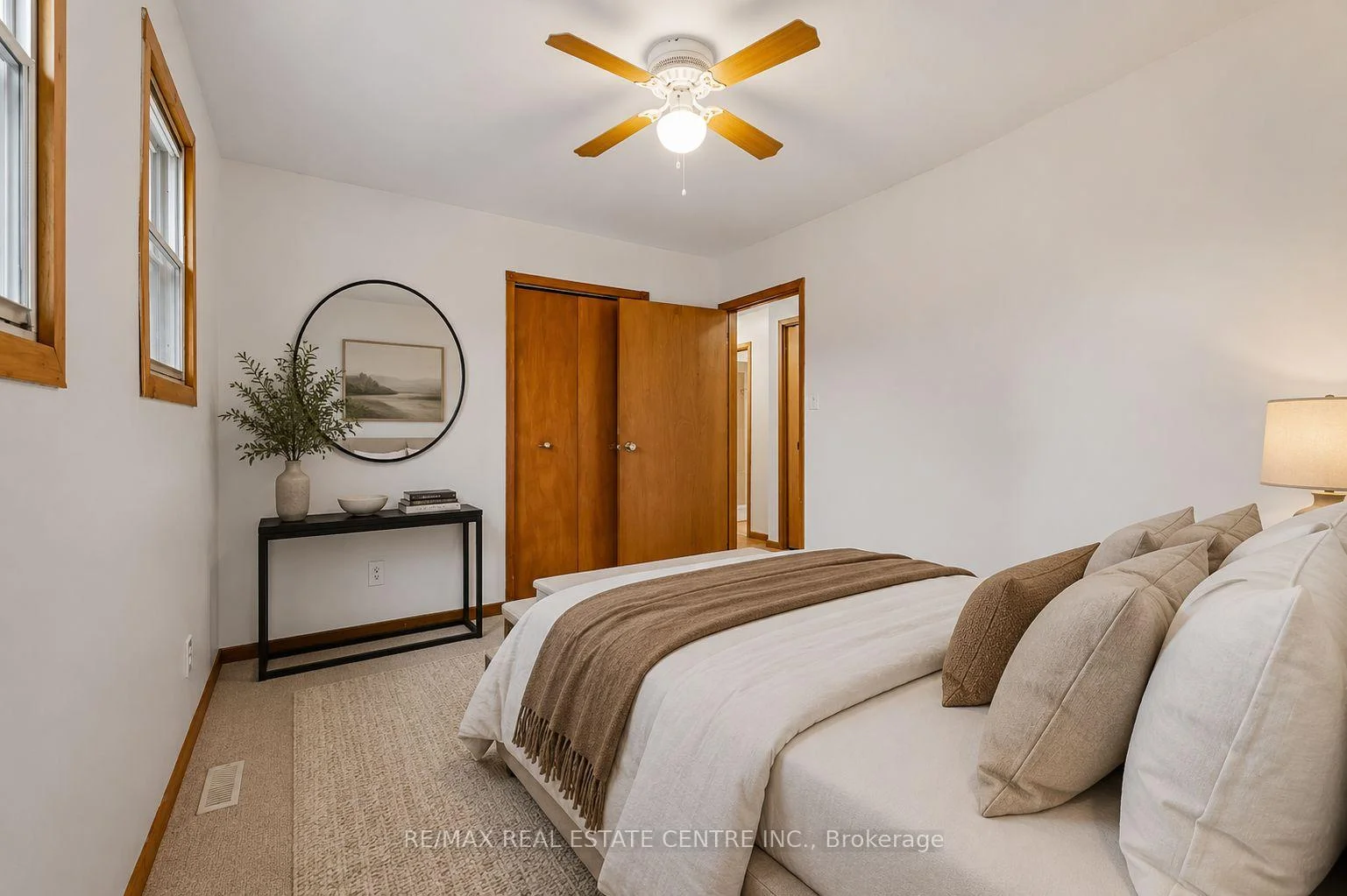 Photo 47 of 449 Mosley Street, Wasaga Beach — HOMEH