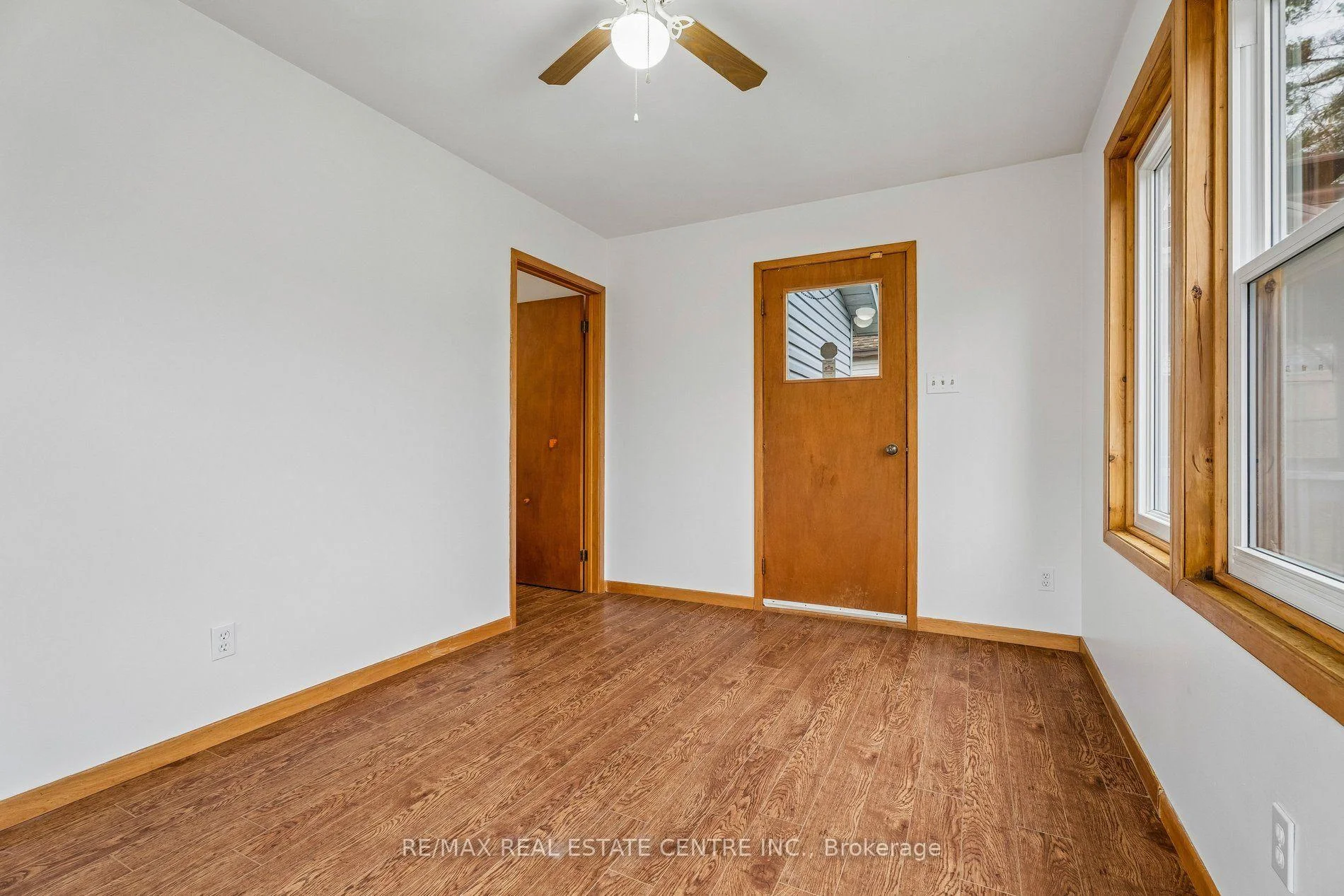 Photo 73 of 449 Mosley Street, Wasaga Beach — HOMEH