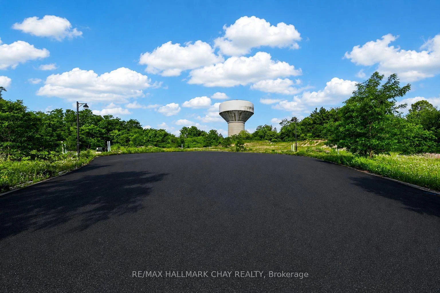Photo 14 of 9 Tower Court, Richmond Hill, Oak Ridges — HOMEH