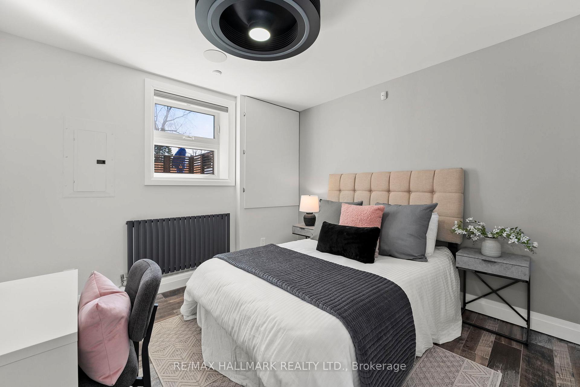 Photo 12 of 272 King Edward Avenue, Toronto, Woodbine-Lumsden — HOMEH