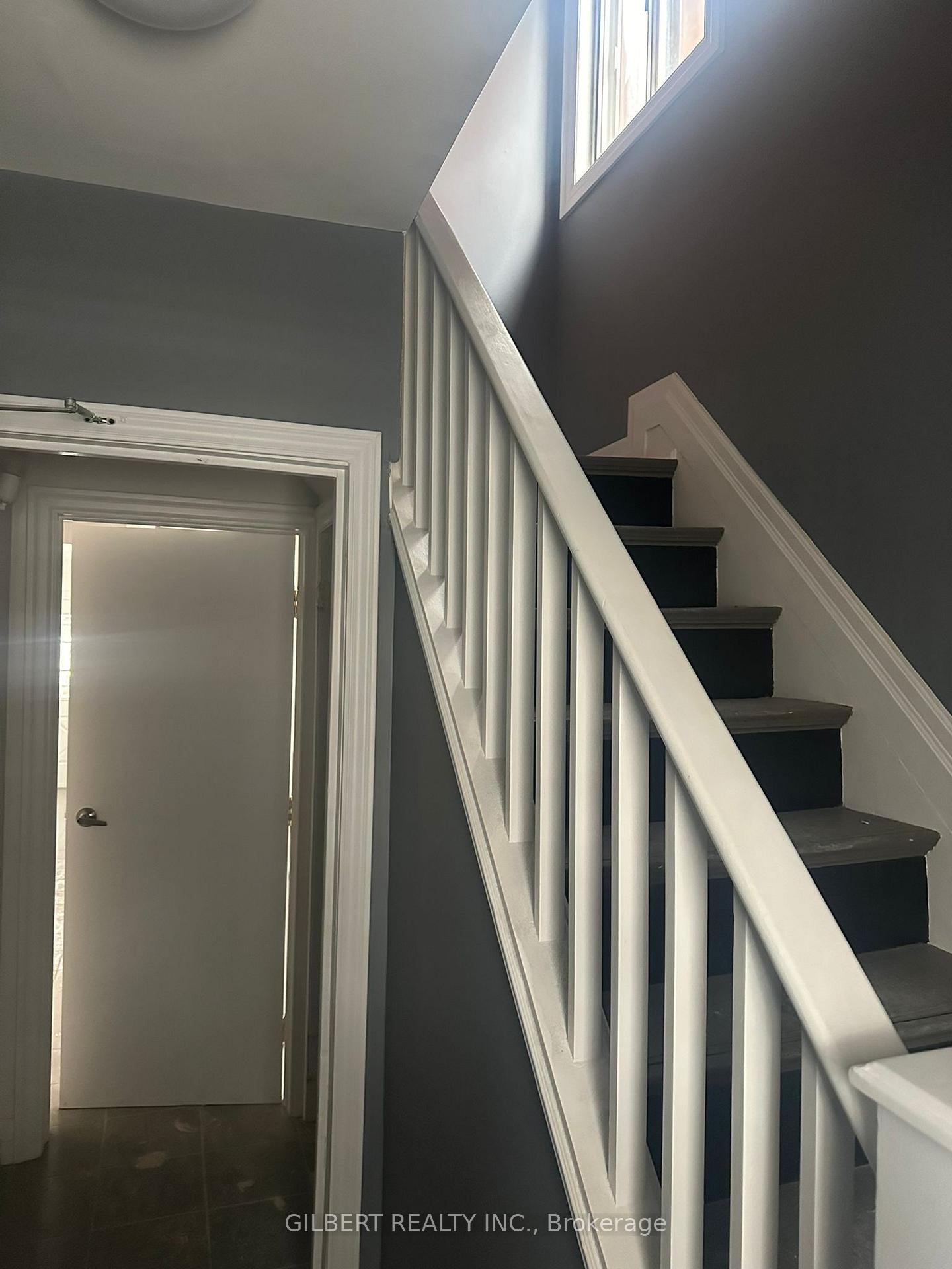 Photo 15 of 405 Westmount Avenue, Toronto, Oakwood Village — HOMEH
