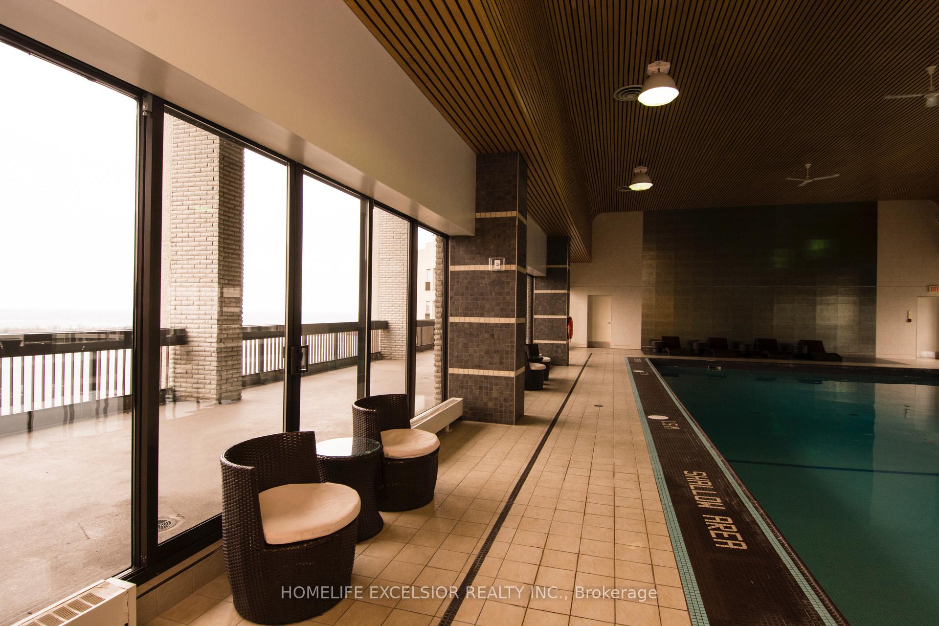 Photo 13 of Unit 3227, 33 Harbour Square, Toronto, Waterfront Communities — HOMEH