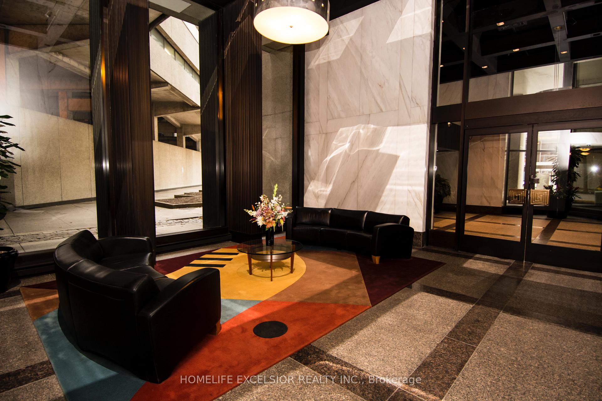 Photo 28 of Unit 3227, 33 Harbour Square, Toronto, Waterfront Communities — HOMEH