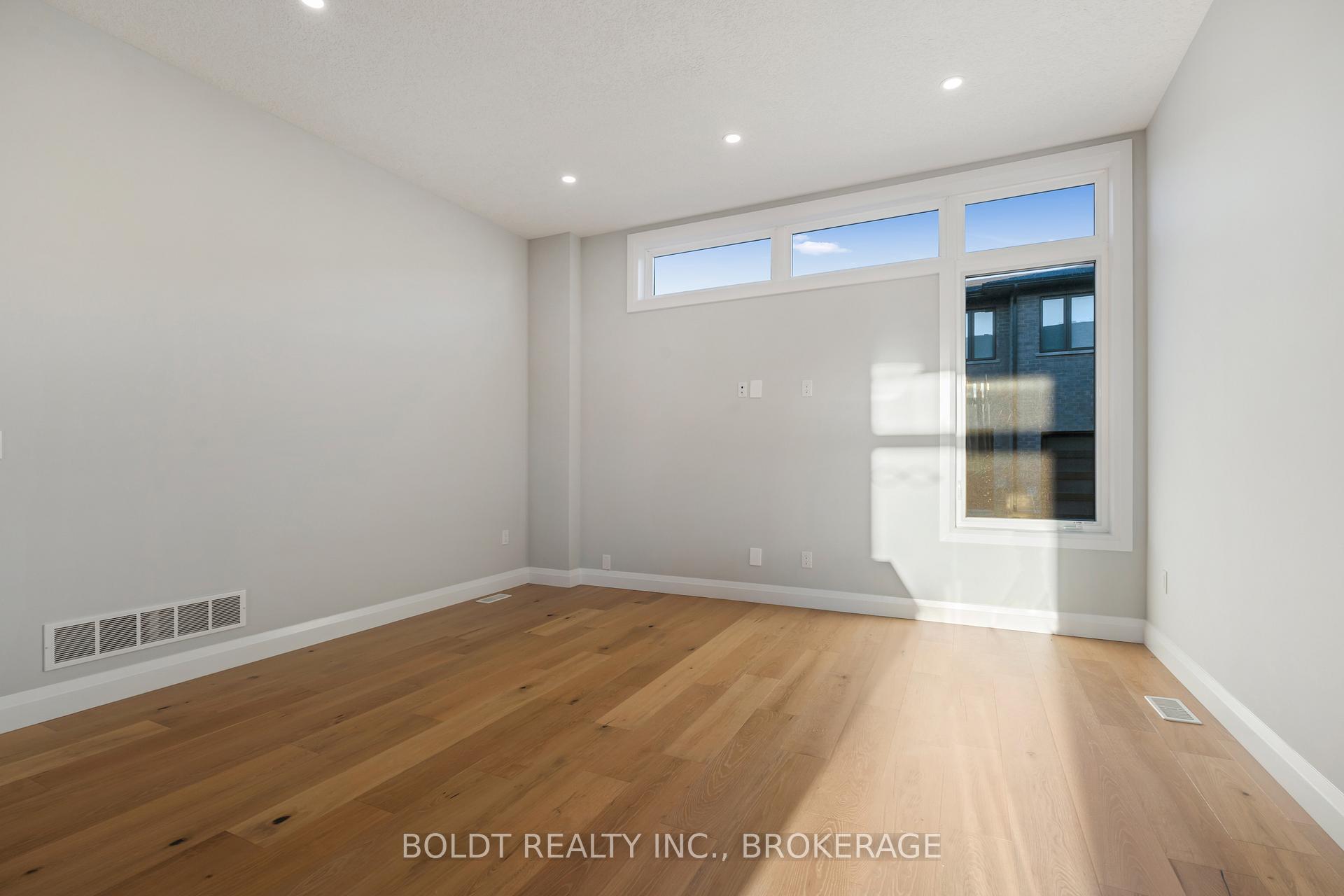 Photo 11 of 27 Wellspring Way, Pelham, Fonthill — HOMEH