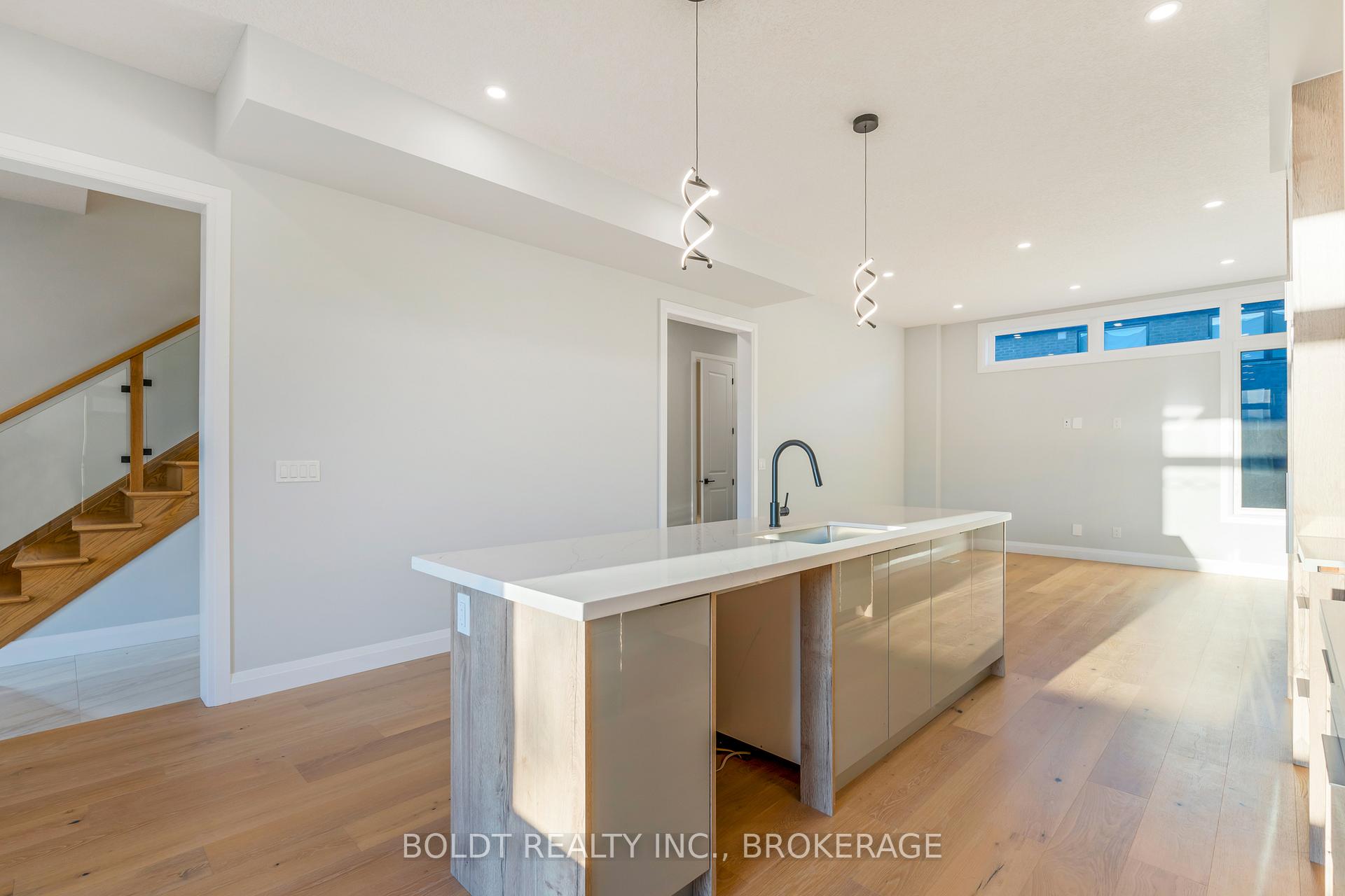 Photo 13 of 27 Wellspring Way, Pelham, Fonthill — HOMEH
