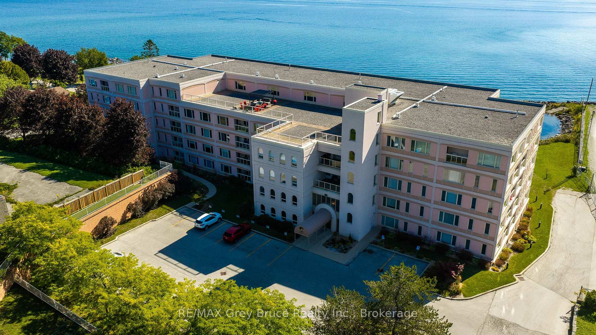 Photo 3 of Unit 310, 2555 3rd Avenue W, Owen Sound — HOMEH