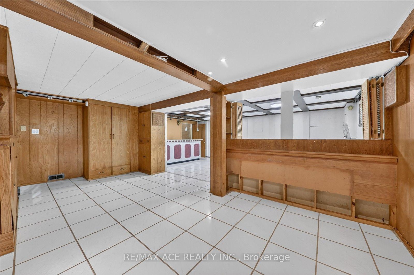 Photo 29 of 3 Pipestone Place, Etobicoke, Elms-Old Rexdale — HOMEH