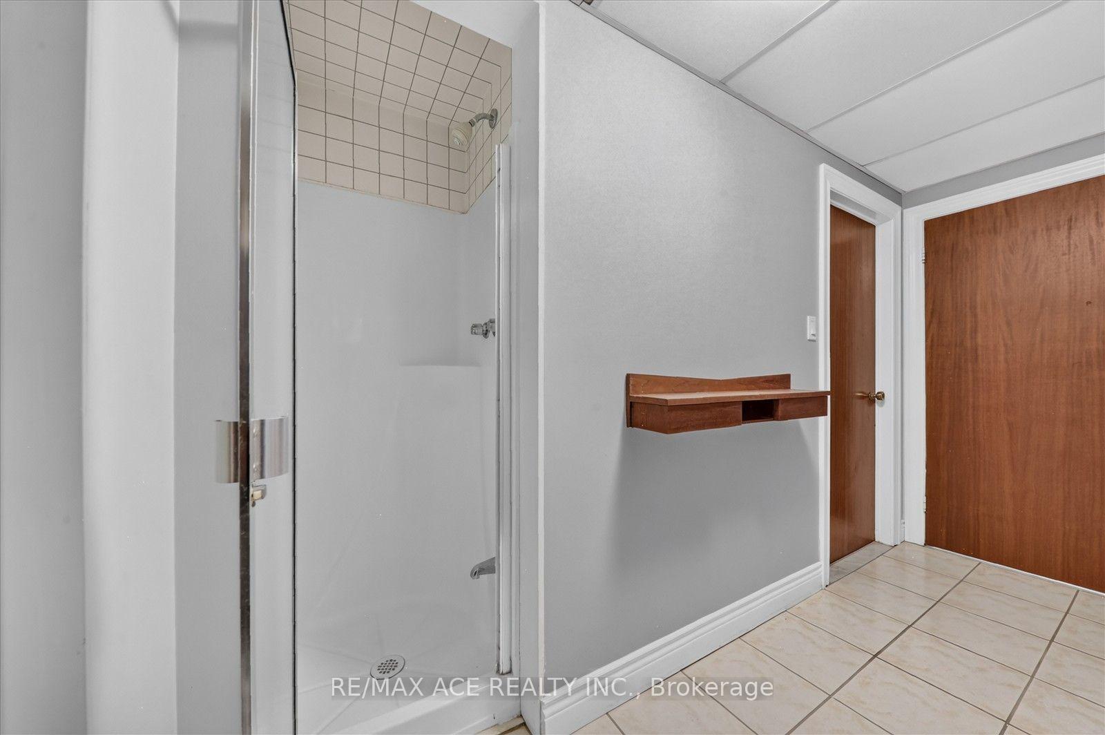 Photo 36 of 3 Pipestone Place, Etobicoke, Elms-Old Rexdale — HOMEH
