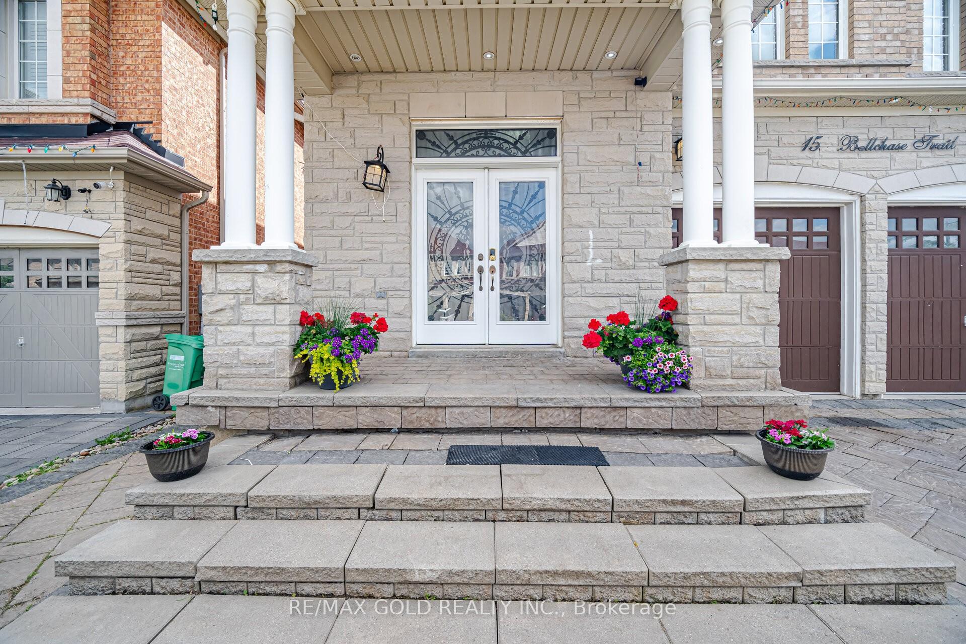 Photo 5 of 155 Bellchase Trail, Brampton, Bram East — HOMEH