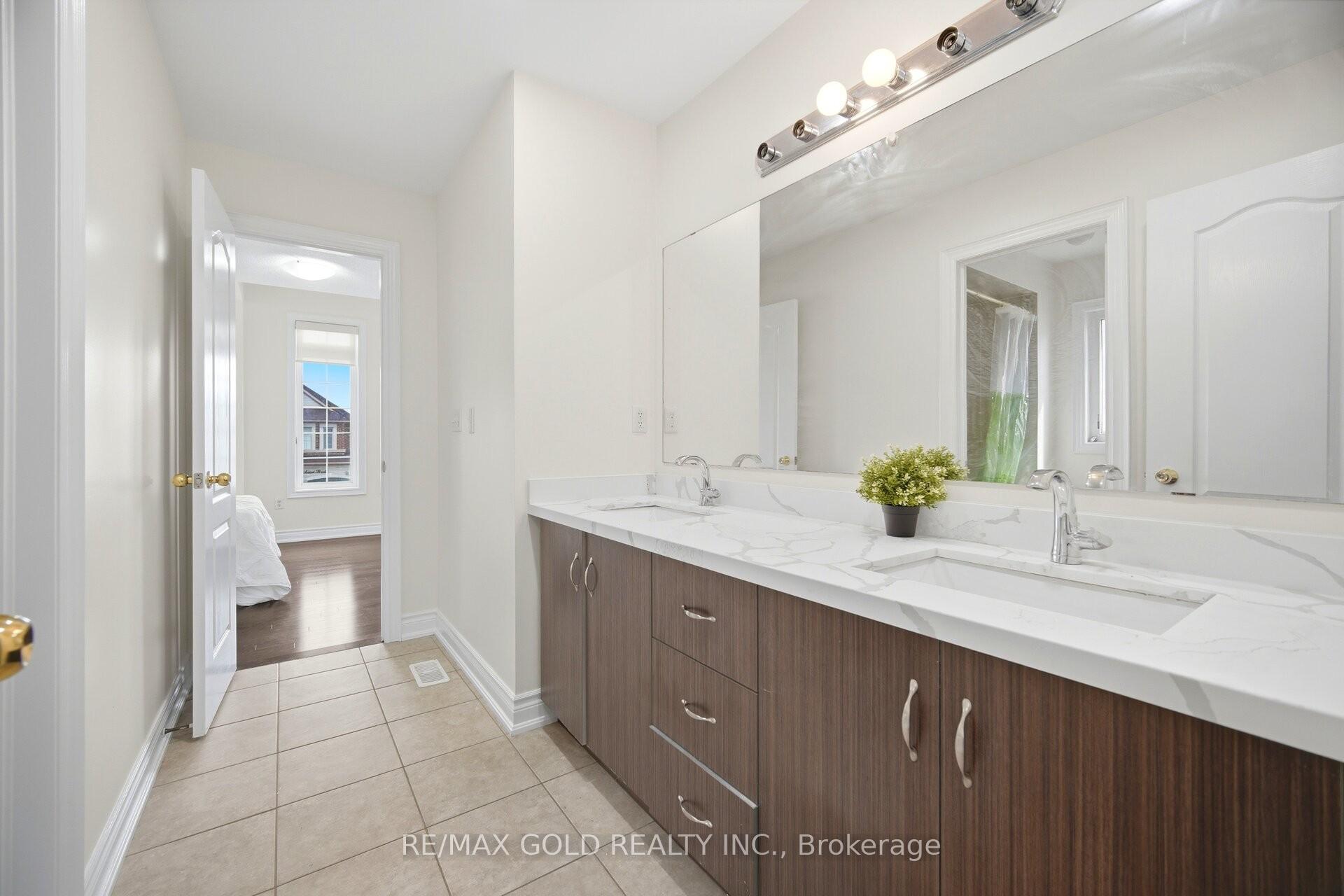 Photo 47 of 155 Bellchase Trail, Brampton, Bram East — HOMEH