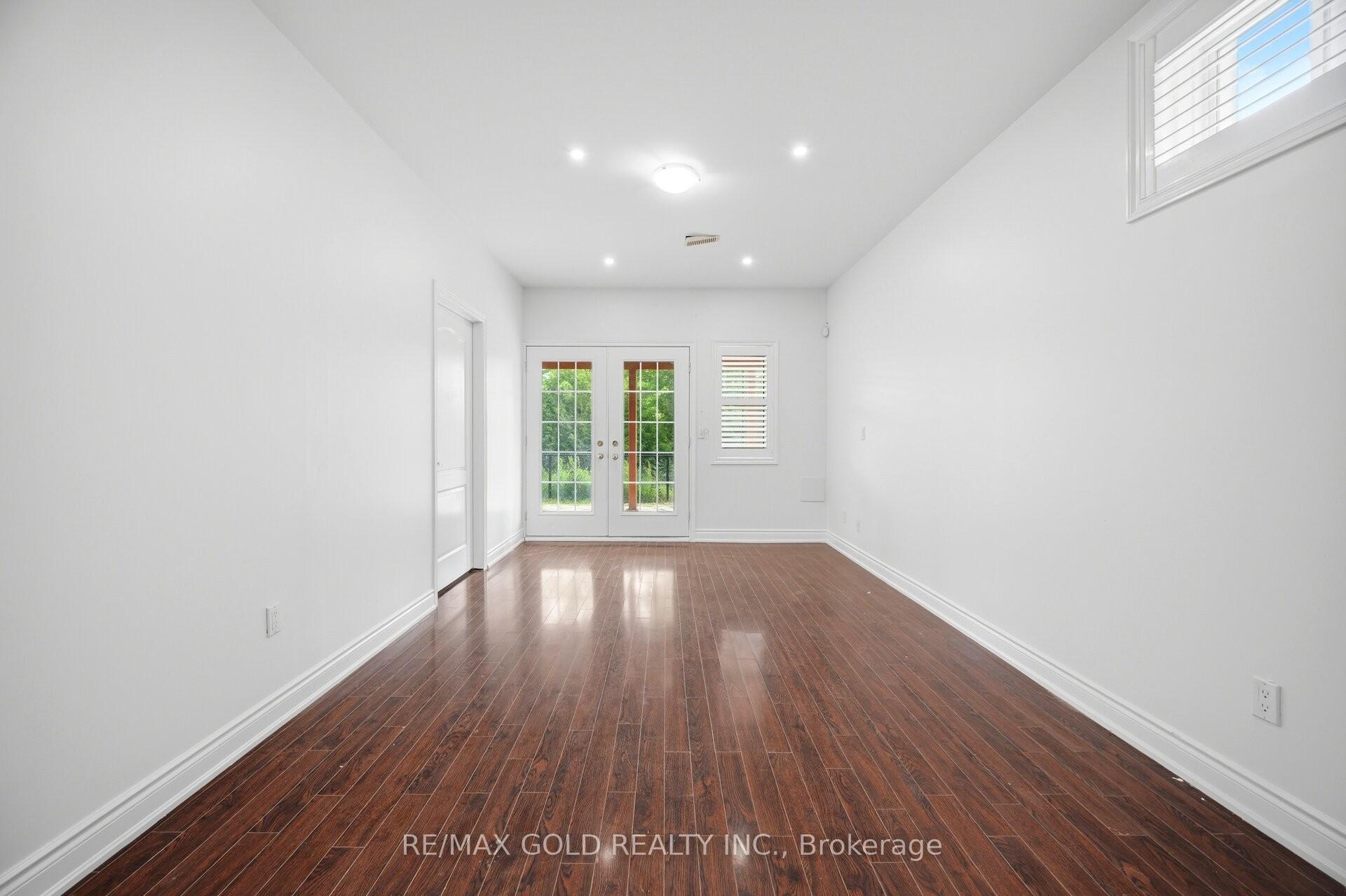 Photo 63 of 155 Bellchase Trail, Brampton, Bram East — HOMEH
