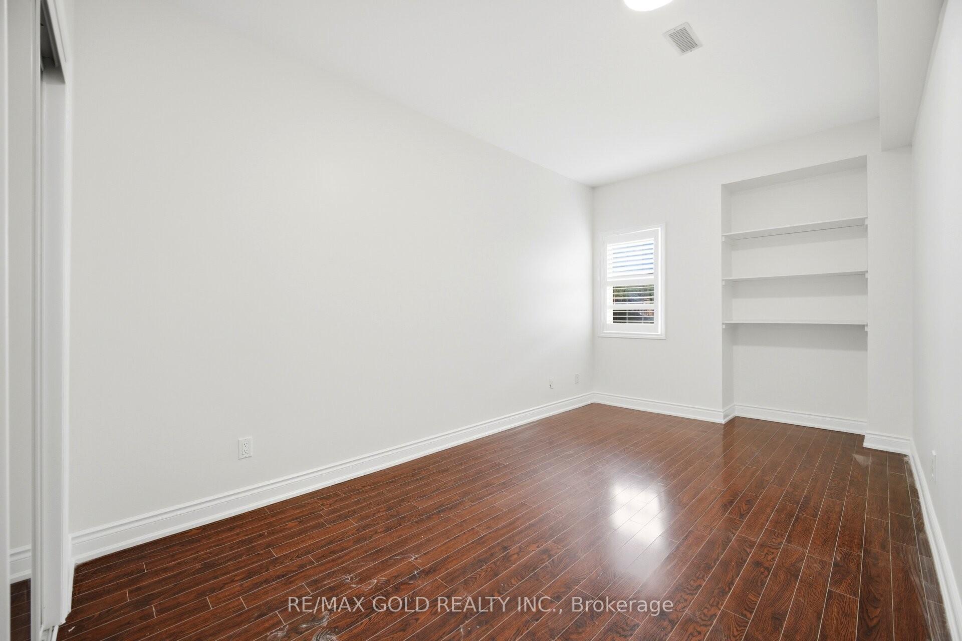 Photo 65 of 155 Bellchase Trail, Brampton, Bram East — HOMEH