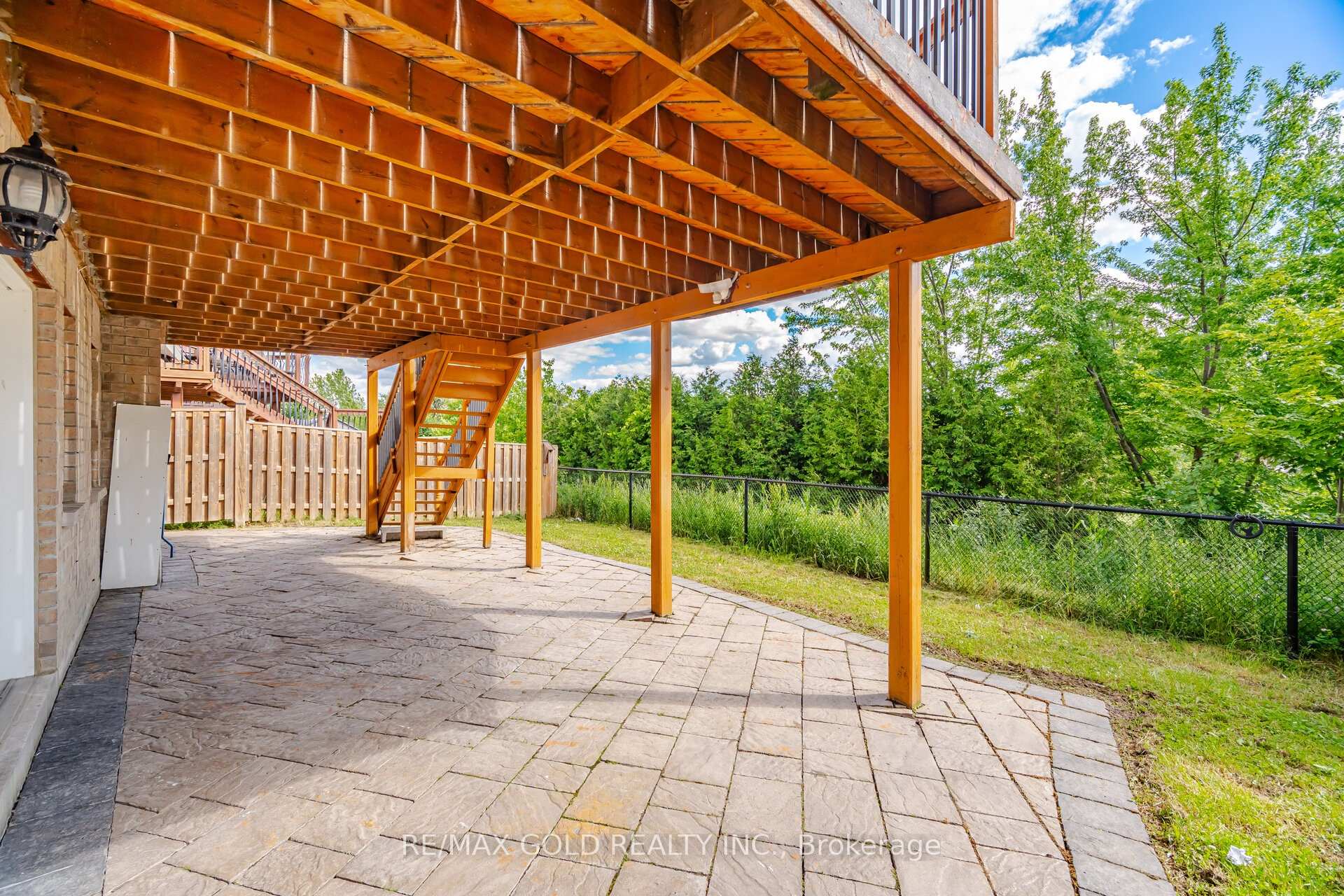 Photo 75 of 155 Bellchase Trail, Brampton, Bram East — HOMEH