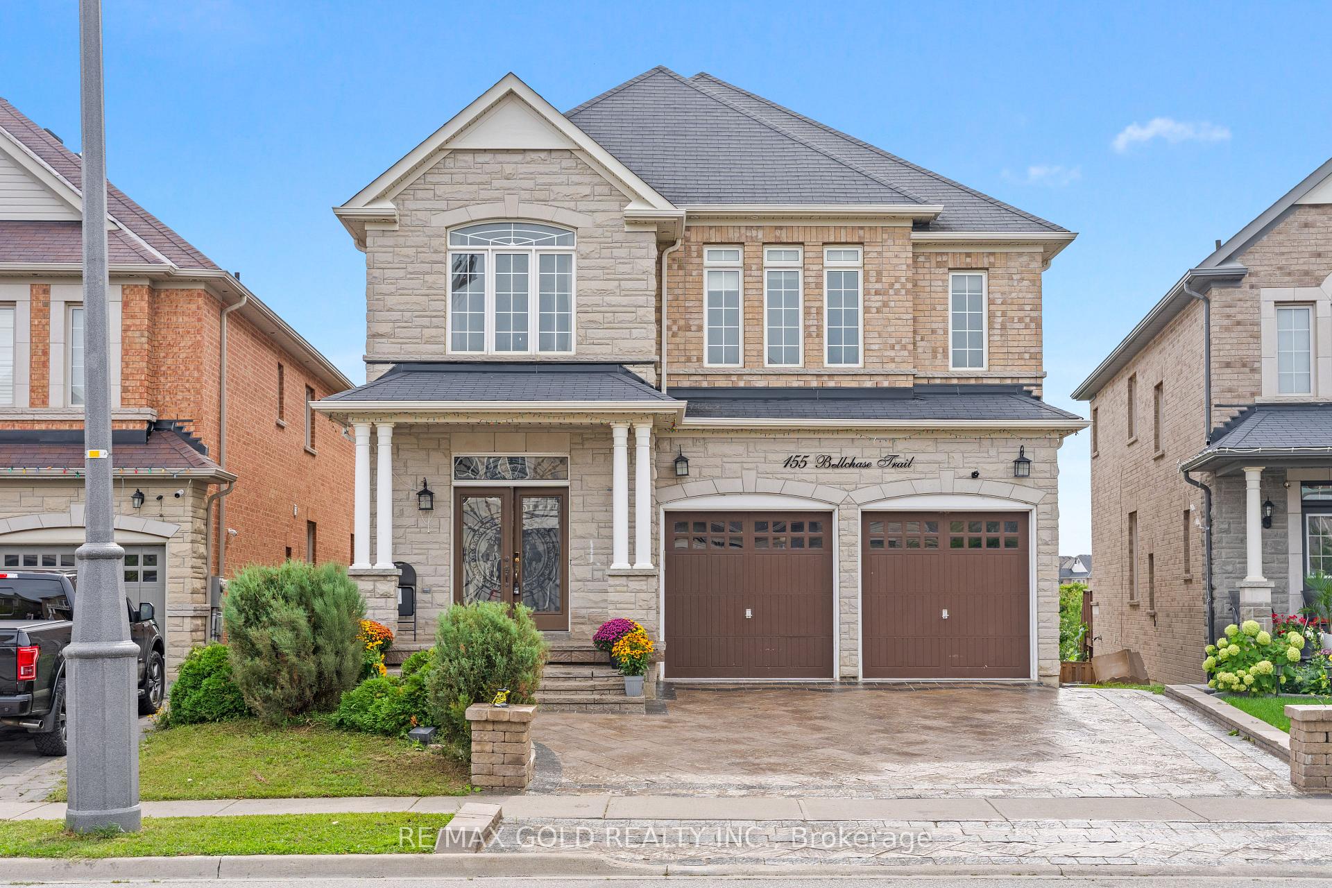 Photo 2 of 155 Bellchase Trail, Brampton, Bram East — HOMEH