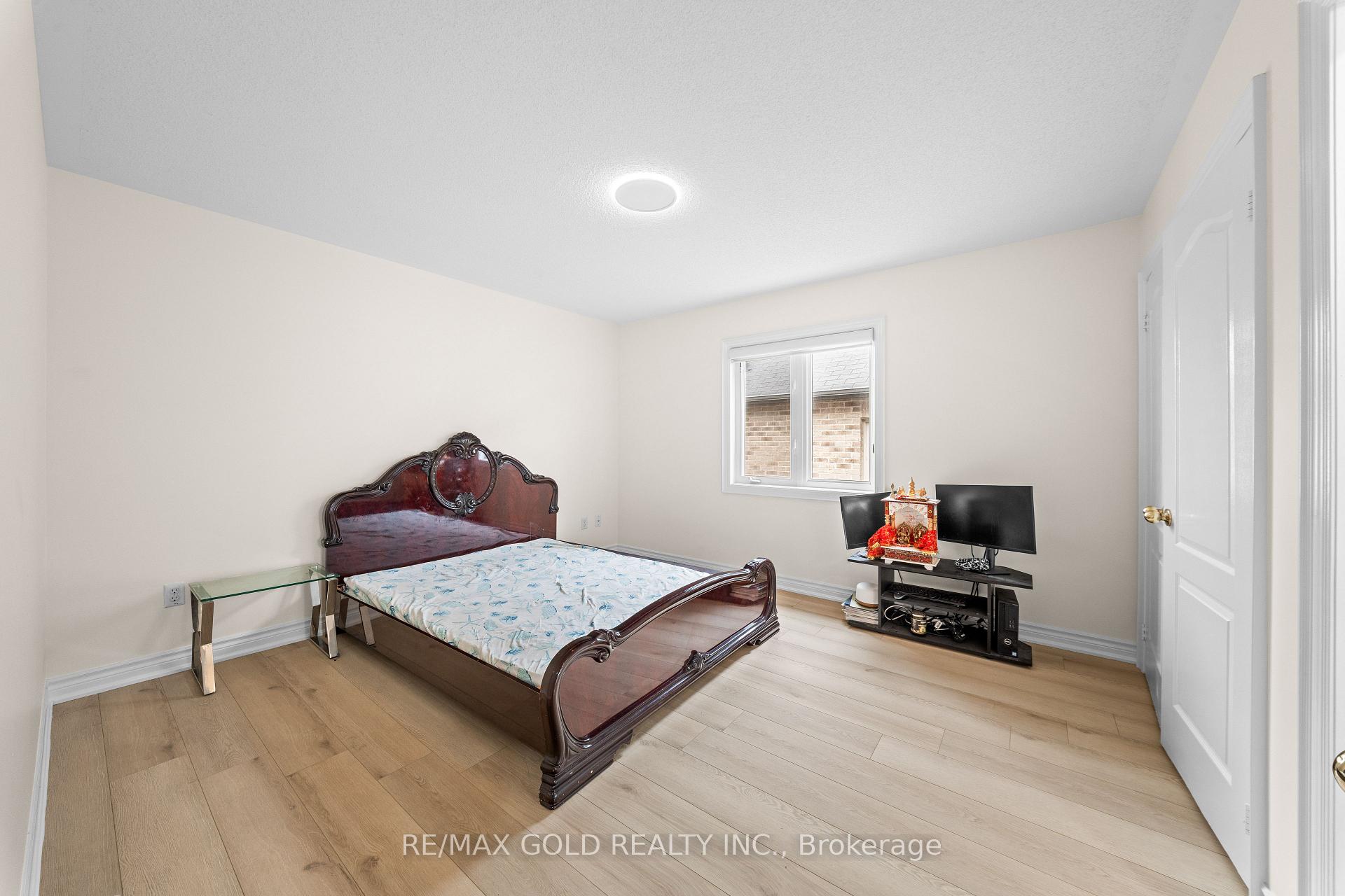 Photo 44 of 155 Bellchase Trail, Brampton, Bram East — HOMEH
