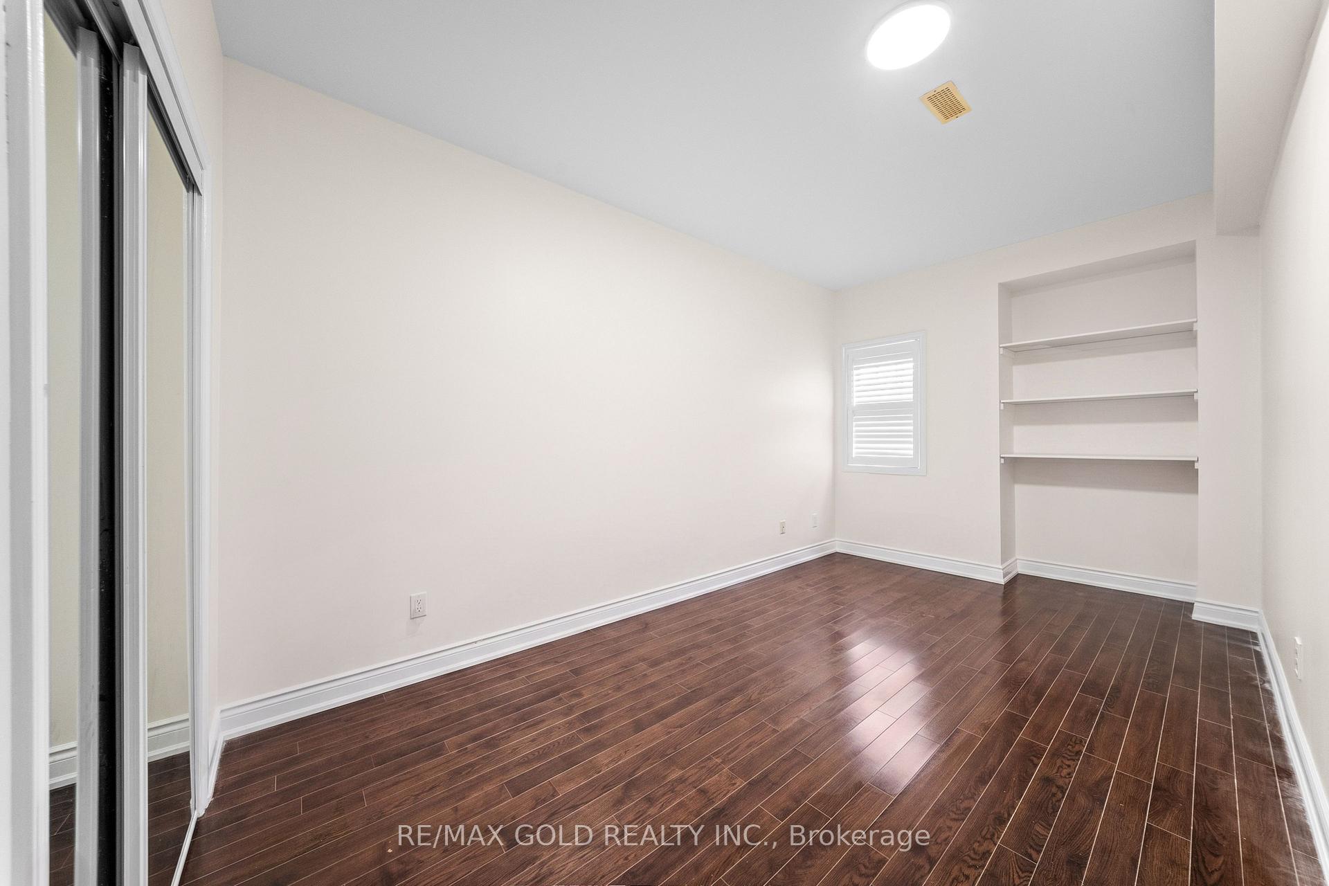 Photo 54 of 155 Bellchase Trail, Brampton, Bram East — HOMEH