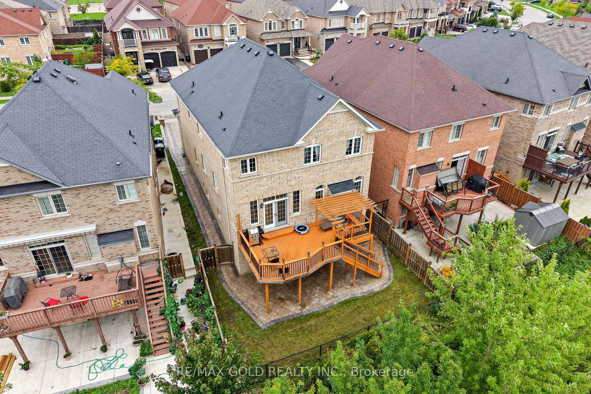 Photo 64 of 155 Bellchase Trail, Brampton, Bram East — HOMEH