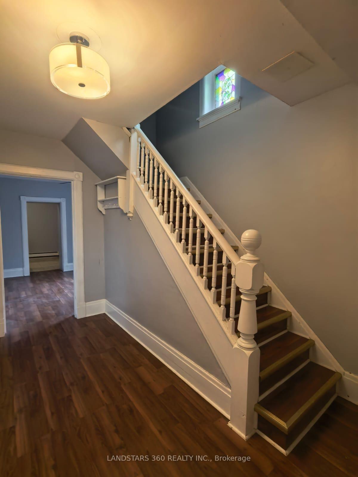 Photo 6 of 72 Breithaupt Street, Waterloo, Mount Hope Huron Park — HOMEH