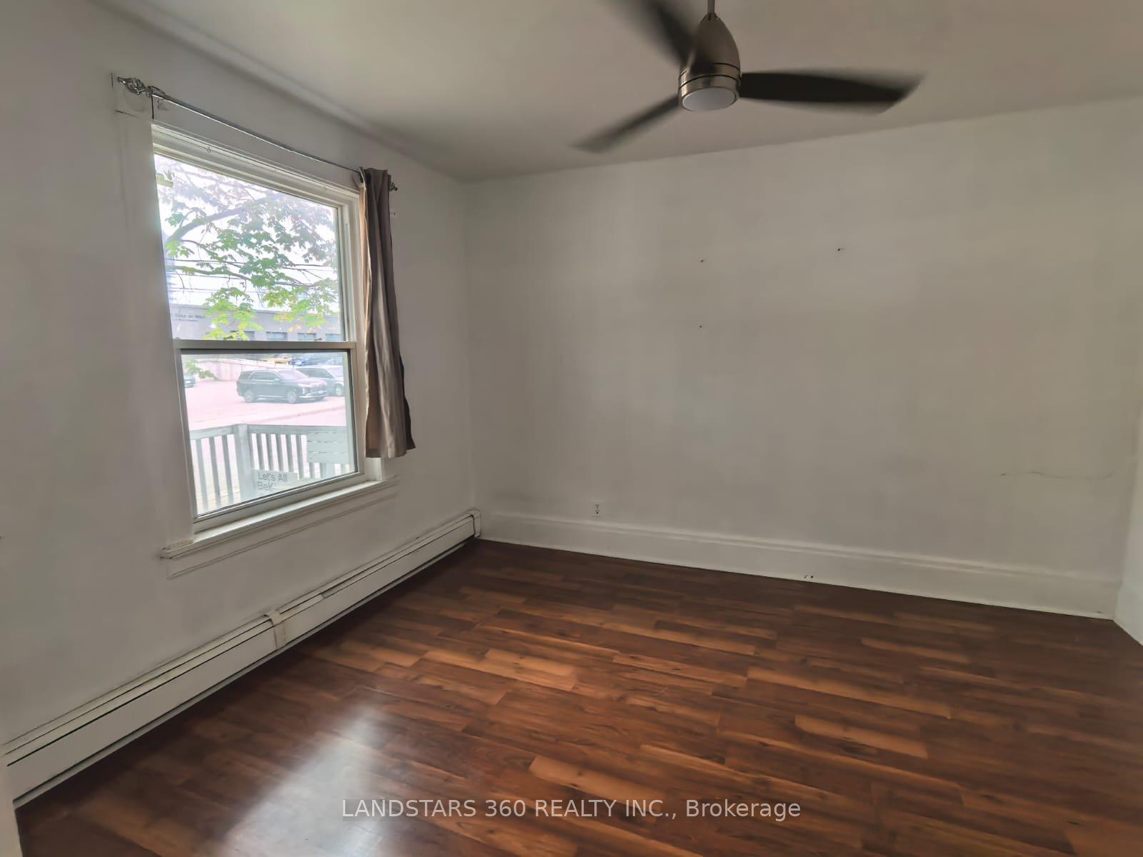 Photo 9 of 72 Breithaupt Street, Waterloo, Mount Hope Huron Park — HOMEH
