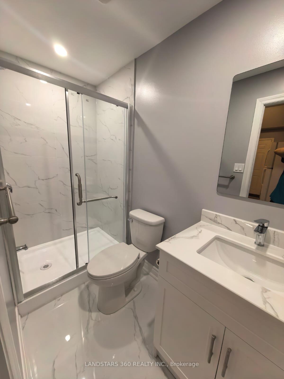 Photo 10 of 72 Breithaupt Street, Waterloo, Mount Hope Huron Park — HOMEH