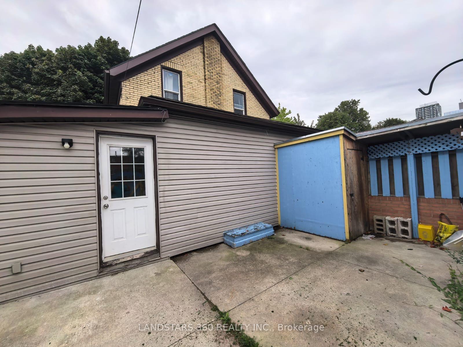 Photo 25 of 72 Breithaupt Street, Waterloo, Mount Hope Huron Park — HOMEH