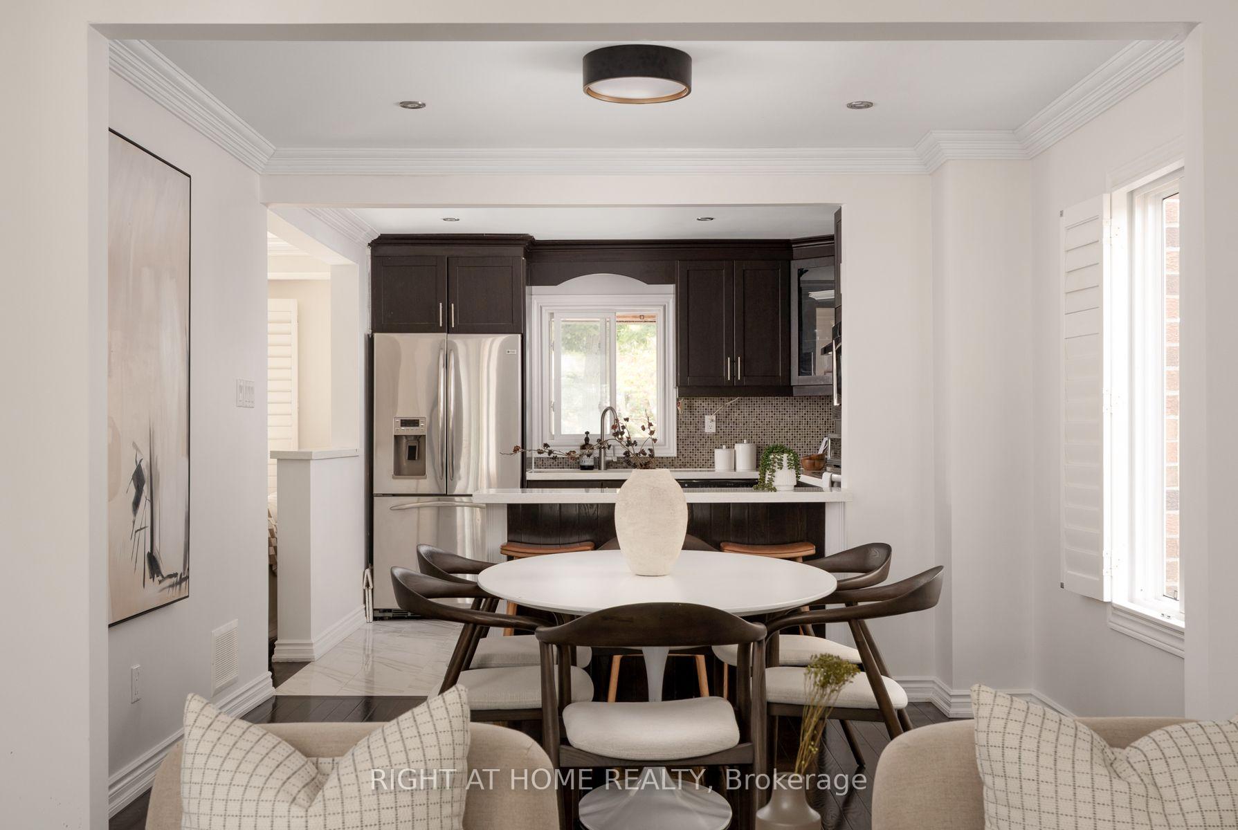 Photo 7 of 167 Goldhawk Trail, Scarborough, Milliken — HOMEH