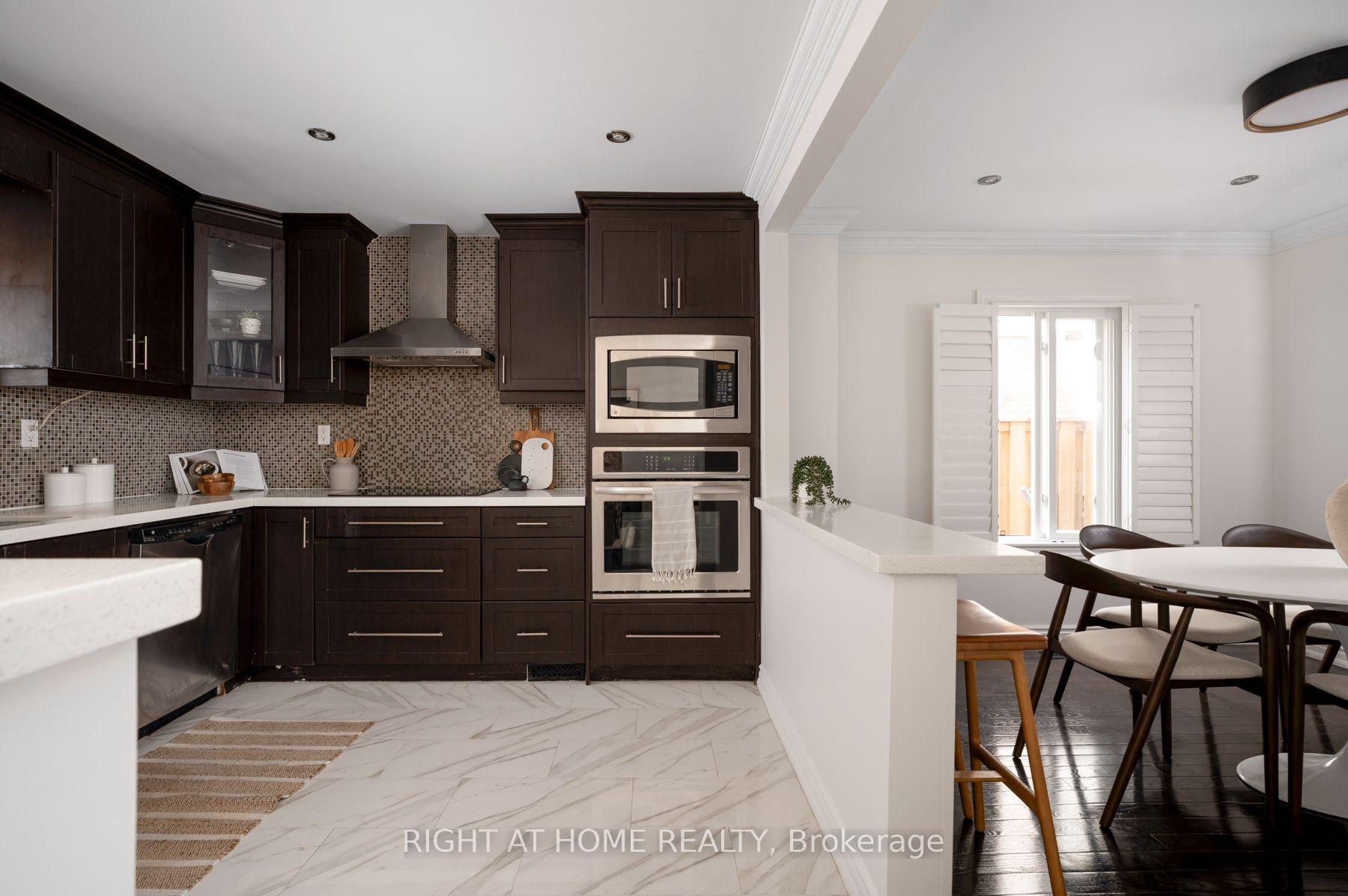 Photo 15 of 167 Goldhawk Trail, Scarborough, Milliken — HOMEH