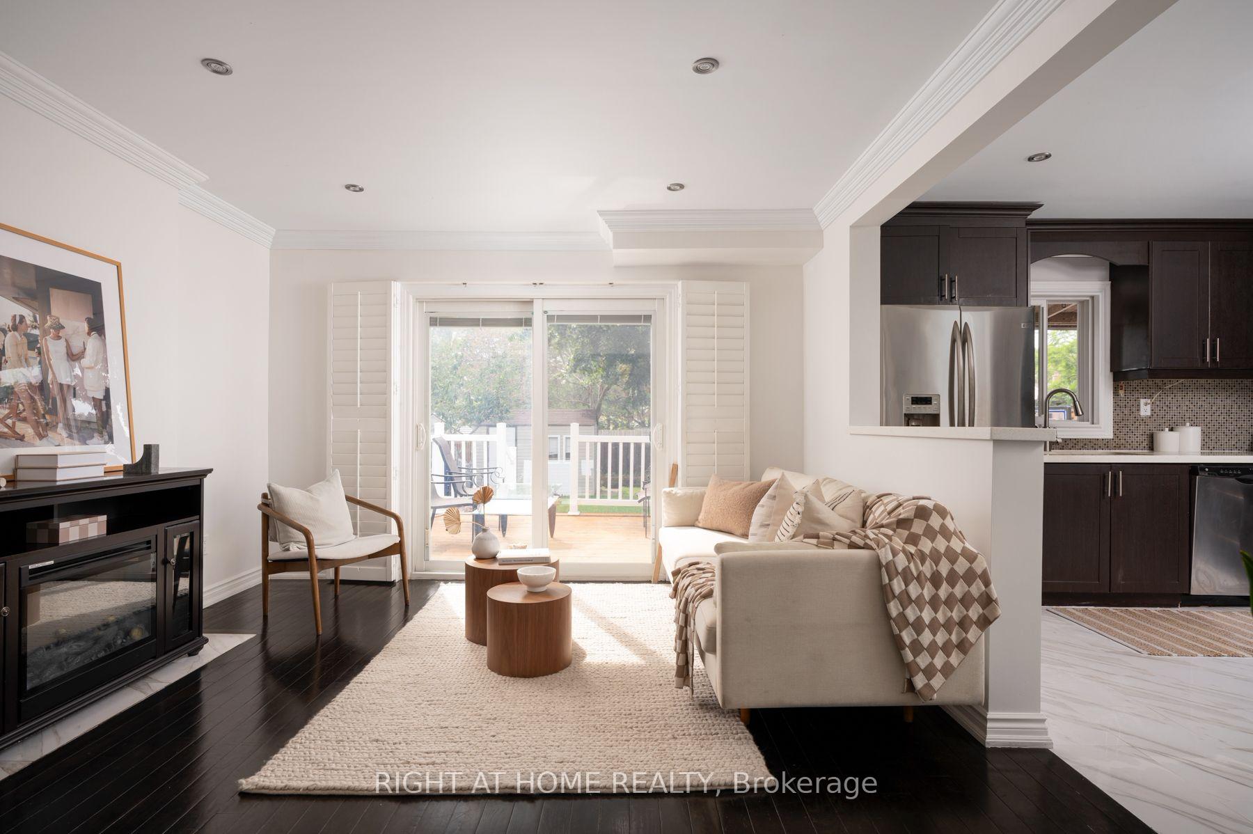 Photo 18 of 167 Goldhawk Trail, Scarborough, Milliken — HOMEH