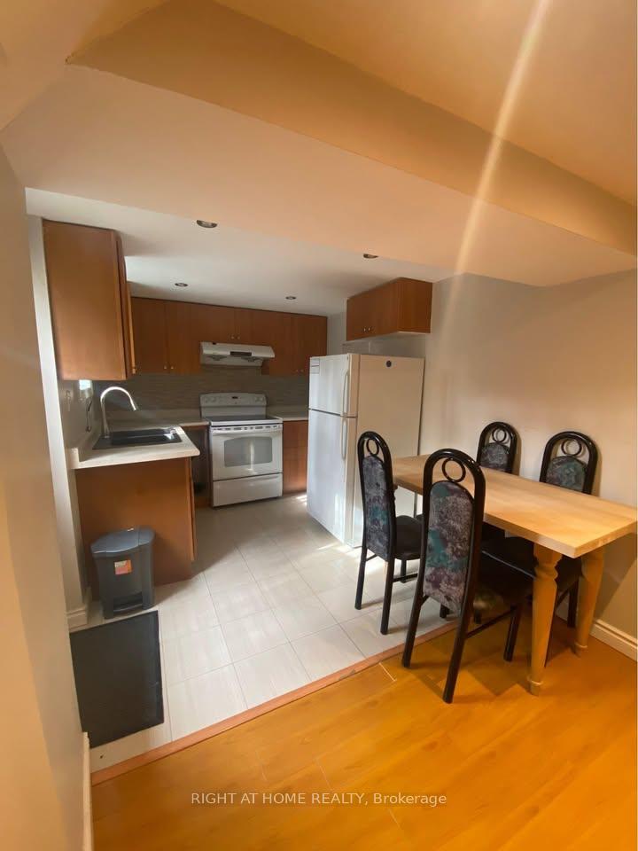 Photo 49 of 167 Goldhawk Trail, Scarborough, Milliken — HOMEH