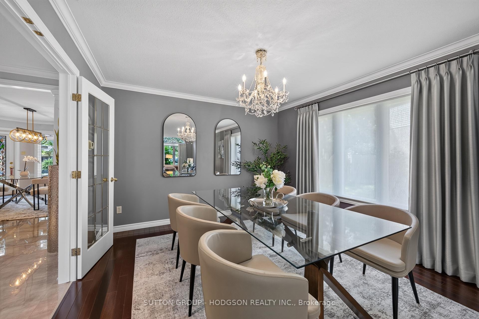 Photo 9 of 103 Carriage Hill Drive, London, North G — HOMEH