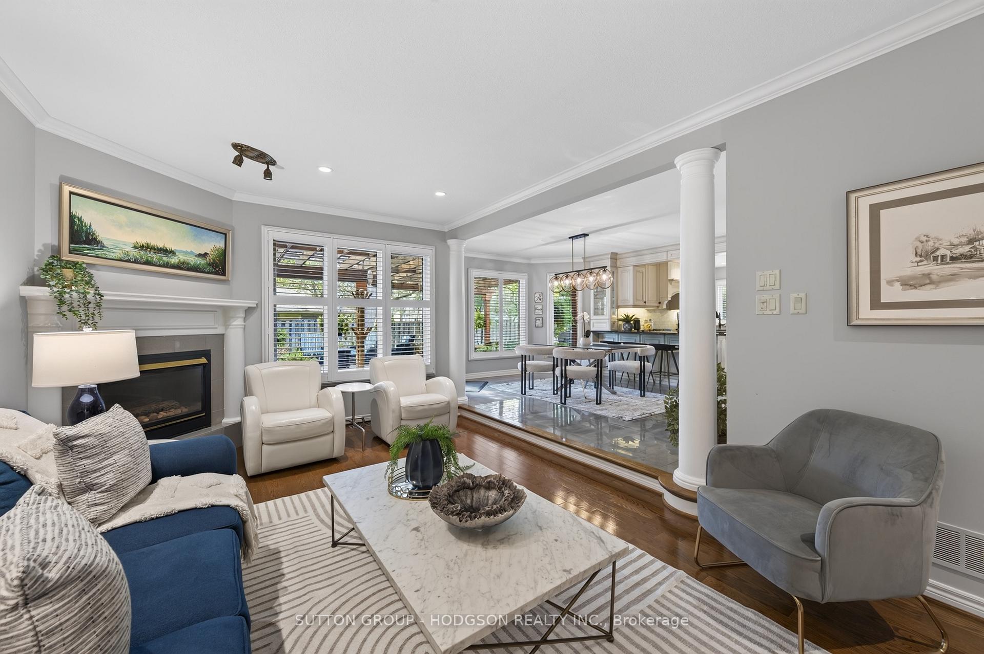 Photo 19 of 103 Carriage Hill Drive, London, North G — HOMEH