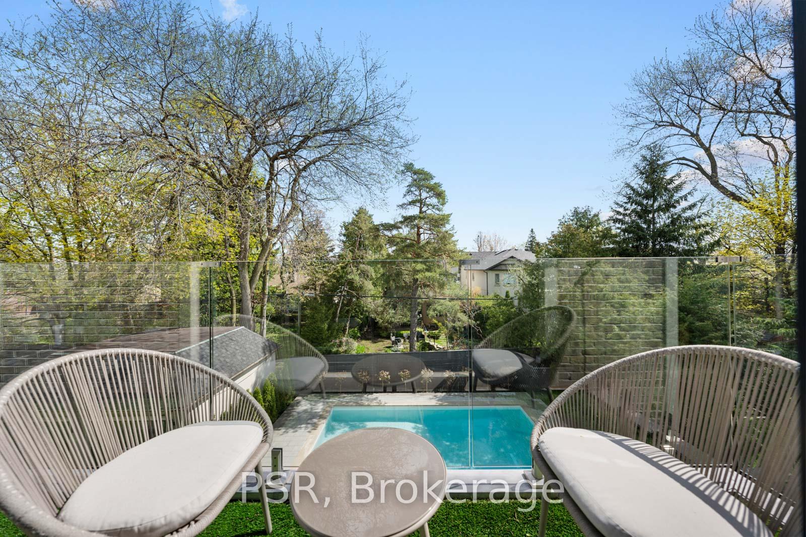 Photo 59 of 117 Yonge Boulevard, Toronto, Bedford Park-Nortown — HOMEH