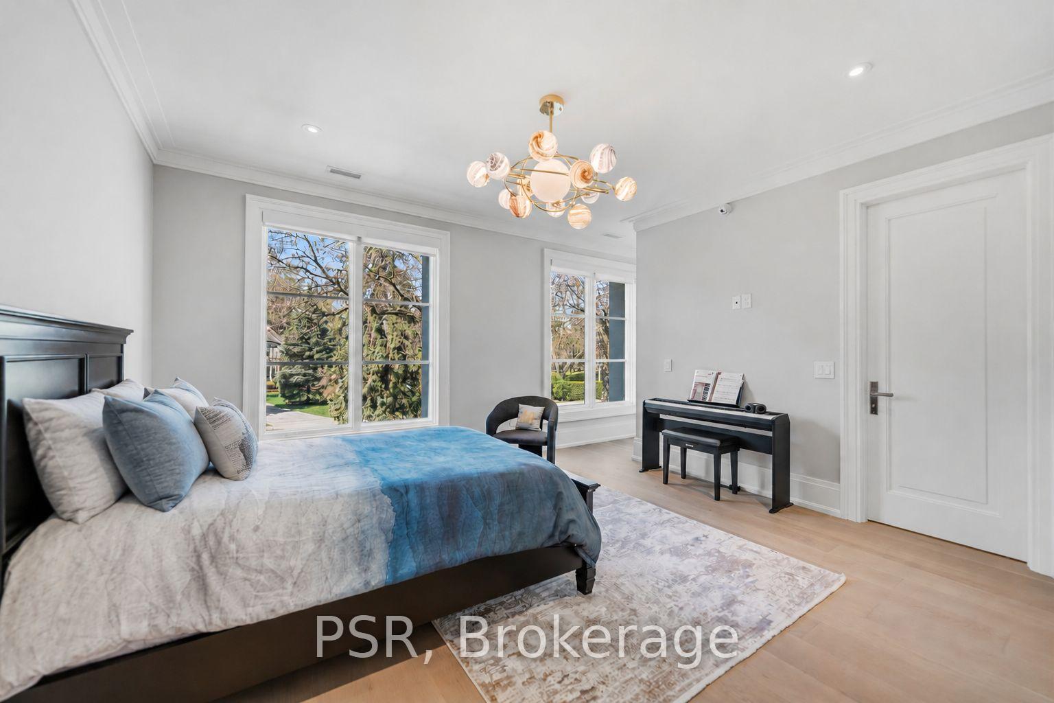 Photo 65 of 117 Yonge Boulevard, Toronto, Bedford Park-Nortown — HOMEH